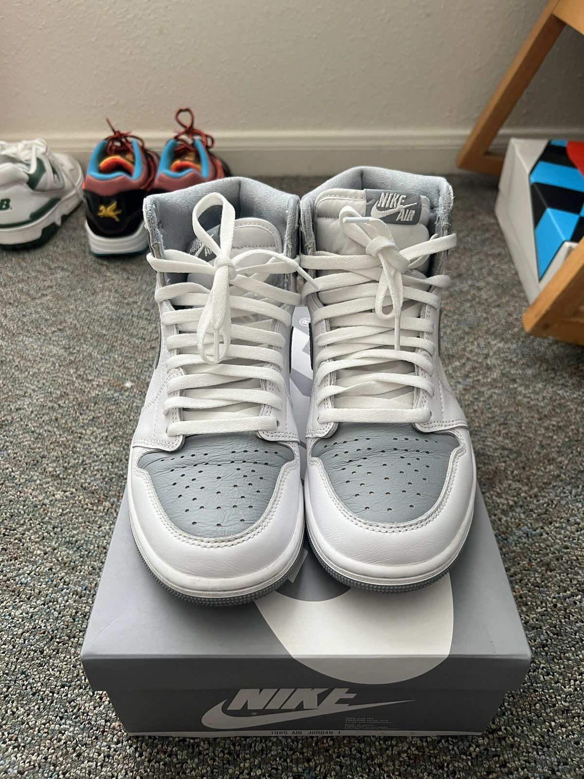 Jordan Brand Jordan 1 stealth Size US 8.5 / EU 41-42 - 4 Thumbnail