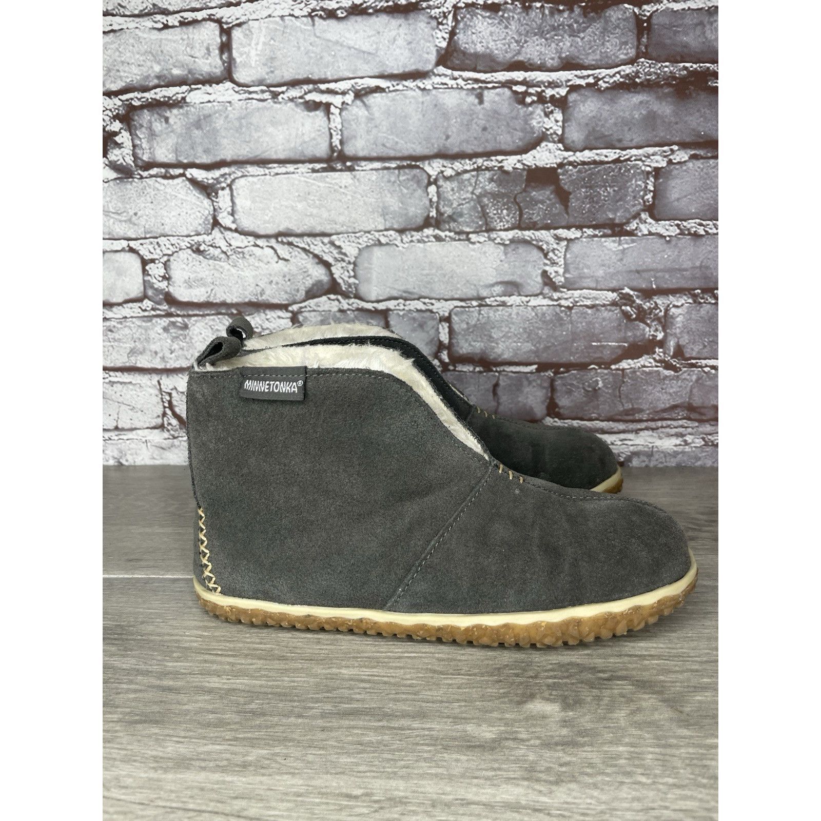 Minnetonka Minnetonka Tucson Gray Suede Southwestern Fur Lined Booties Size US 7 / IT 37 - 3 Thumbnail