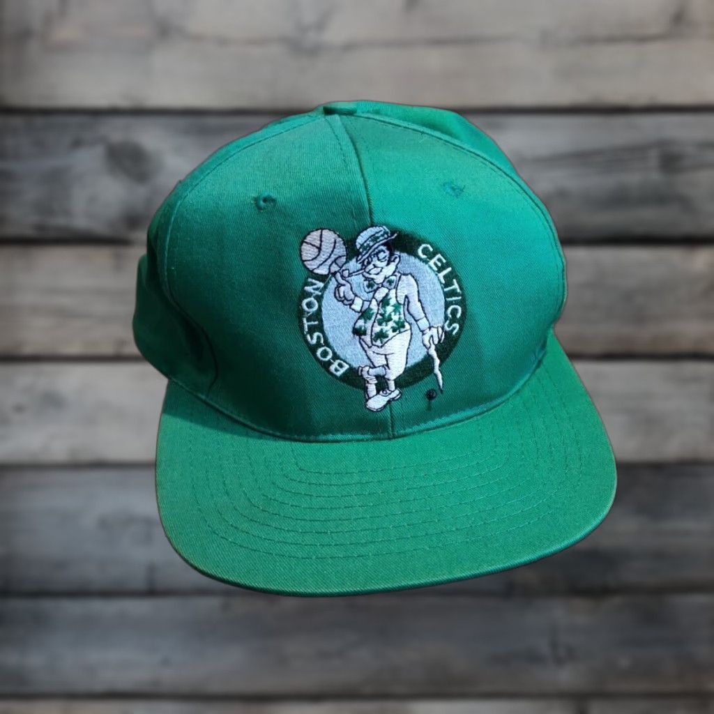 NBA VINTAGE Boston Celtics Snapback Hat Green White One Size Men’s Green Celtics NBA Snapback Hat Size ONE SIZE - 1 Thumbnail