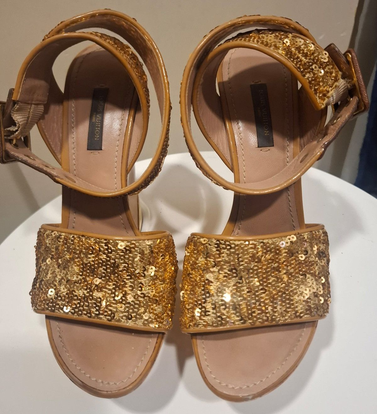 Louis Vuitton Louis Vuitton Gold Sequins Platform Wedge Ankle Wrap Sandals Size US 6 / IT 36 - 6 Thumbnail