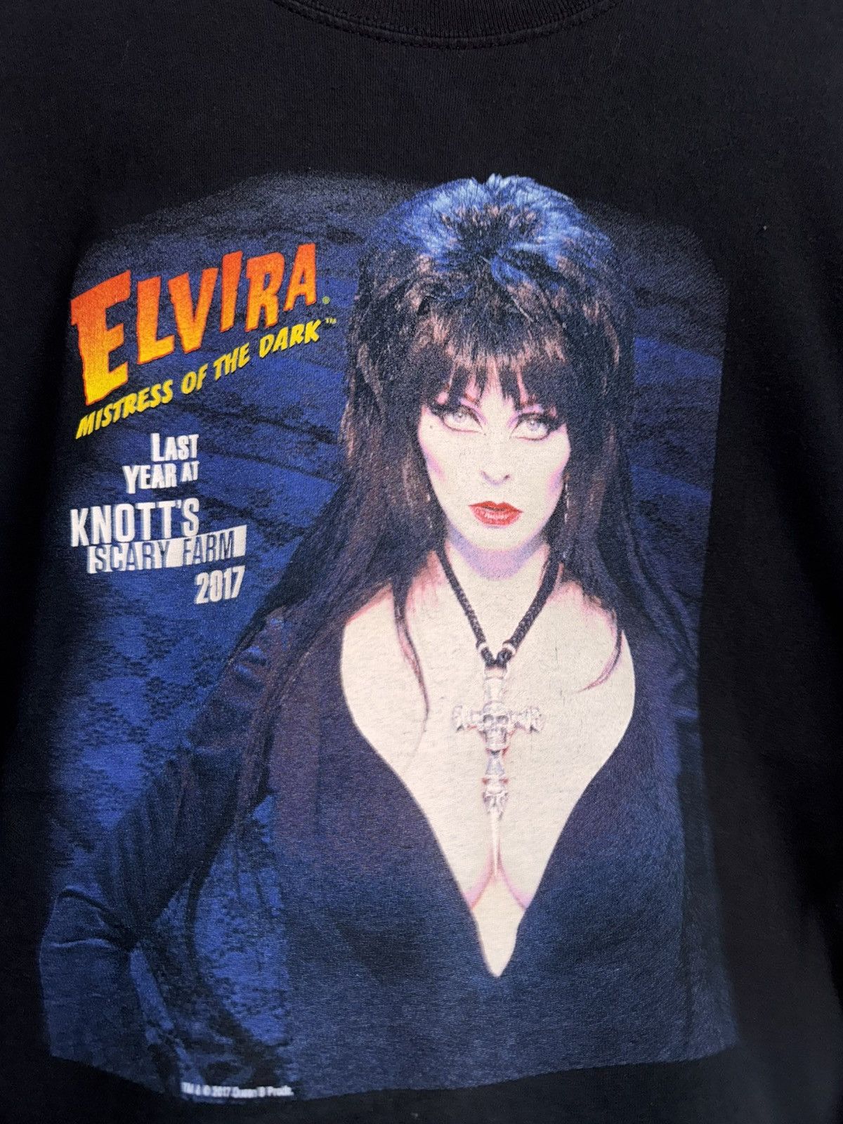 Other Elvira Mistress of the Dark Knott's Scary Farm 2017 Size US L / EU 52-54 / 3 - 2 Thumbnail