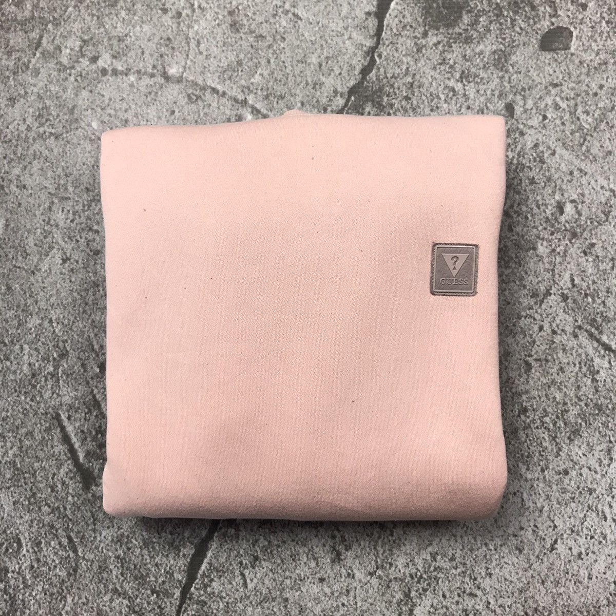 Guess GUESS PINK CREWNECK Size US L / EU 52-54 / 3 - 5 Thumbnail