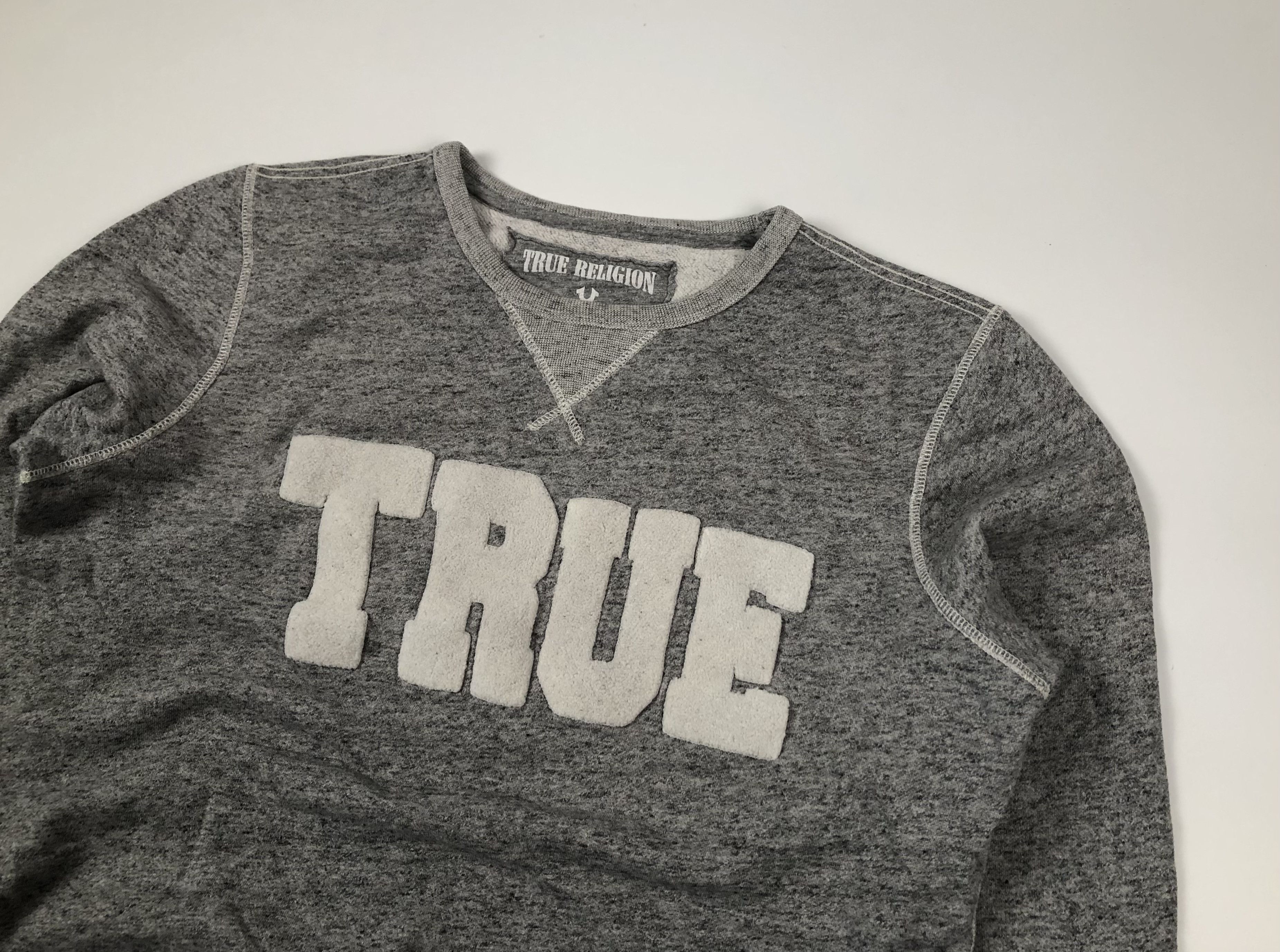 True Religion True Religion Felt True Logo Crew Sweatshirt Size US L / EU 52-54 / 3 - 2 Thumbnail