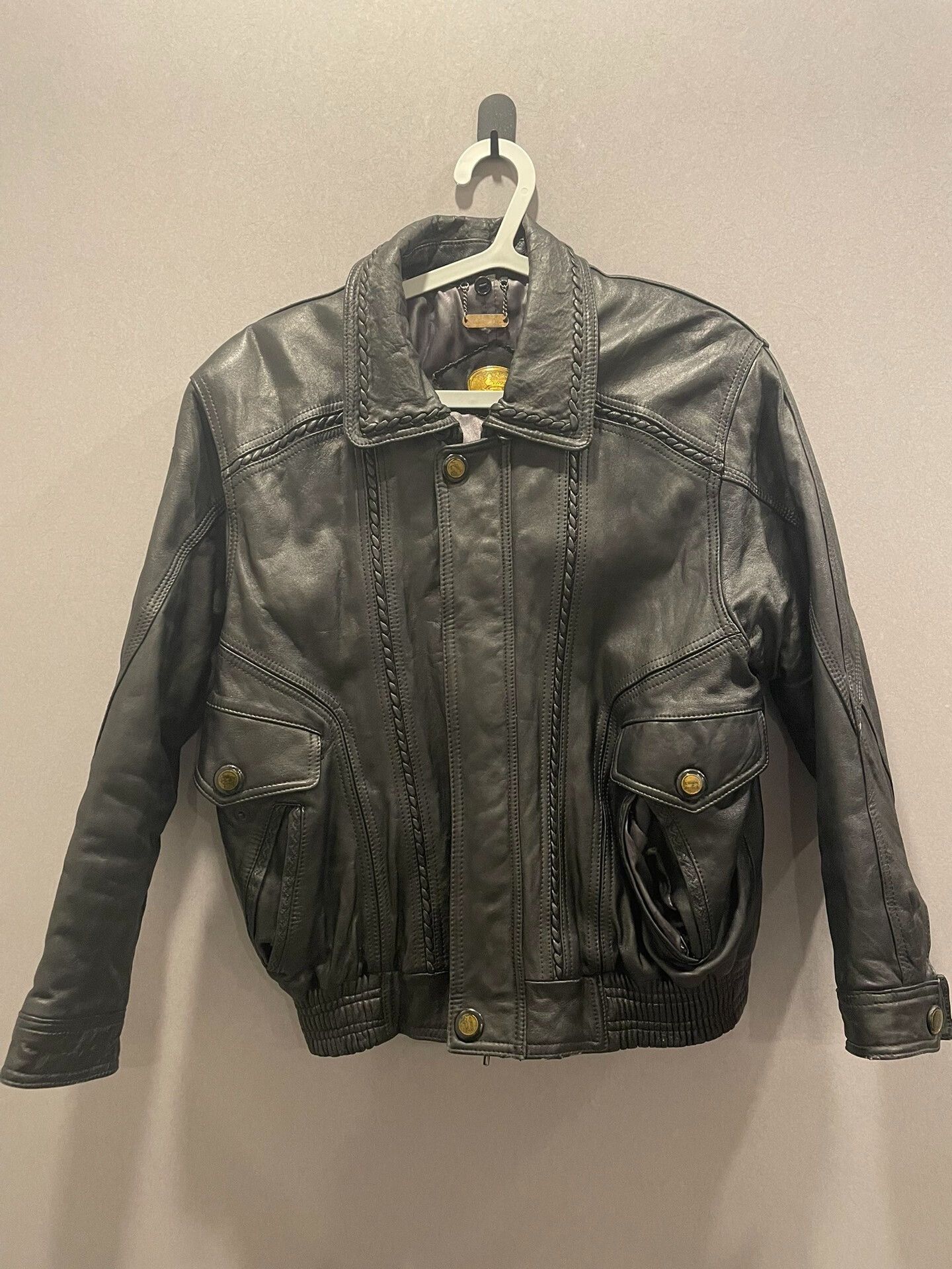 Japanese Brand vintage woven leather jacket with detailed design Size US L / EU 52-54 / 3 - 1 Thumbnail