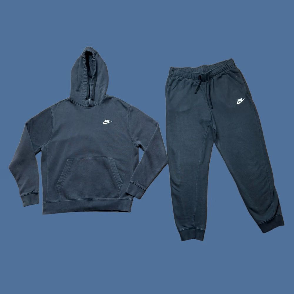 Nike Nike Sportswear Club Fleece Black Hoodie & Jogger Pants Set Size M Sweatsuit Activewear Size US M / EU 48-50 / 2 - 1 Thumbnail