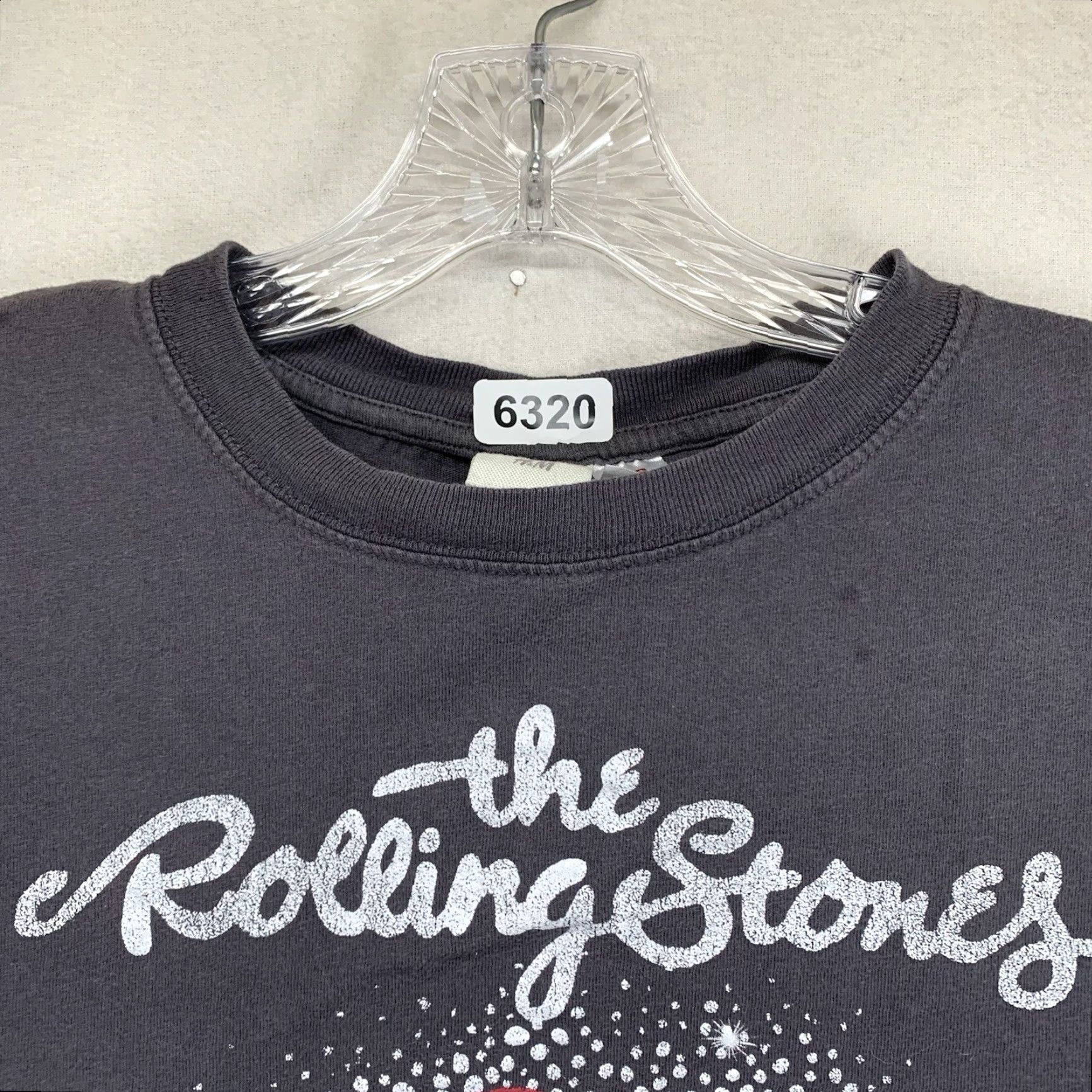 H&M H&M The Rolling Stones Graphic T-Shirt Women’s Medium Faded Gray Crop Big Lips Logo Rock Music Grunge Size M / US 6-8 / IT 42-44 - 7 Thumbnail