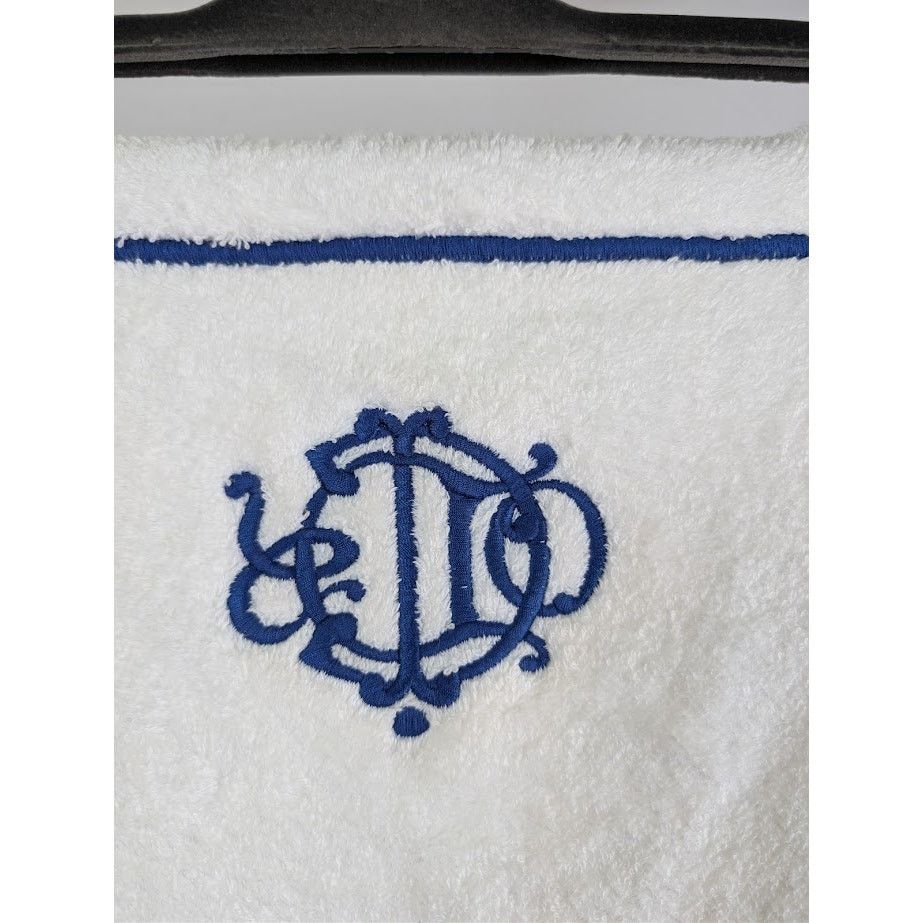 Dior o1rshd1 Size: OS / Hand Towel in White/Blue Size ONE SIZE - 8 Thumbnail