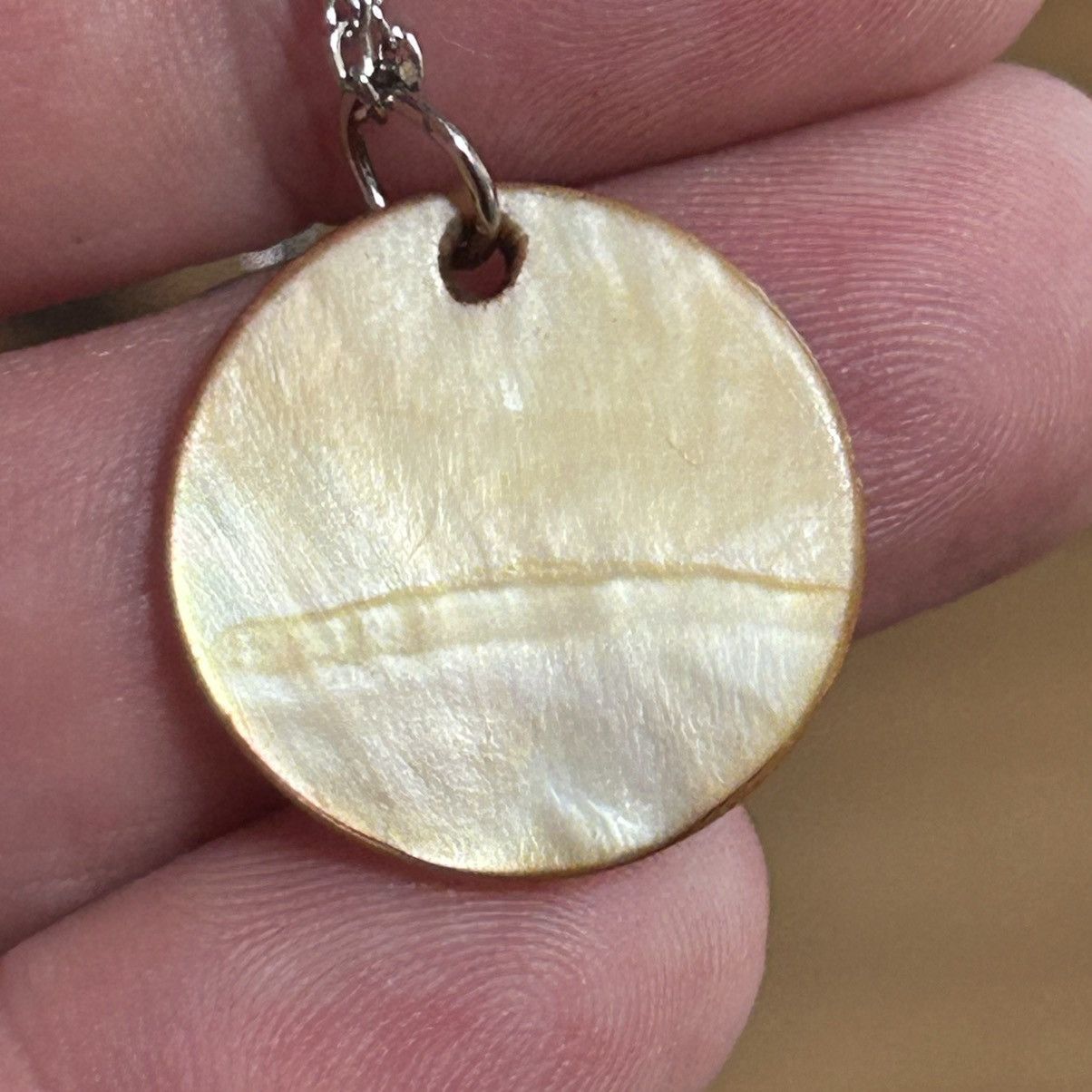 Handmade Handcrafted salvaged vintage mother of pearl disc necklace Size ONE SIZE - 5 Thumbnail