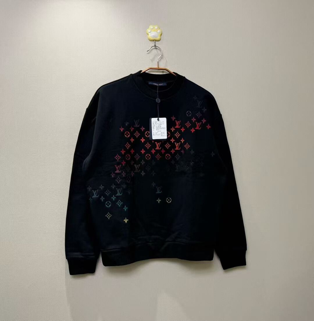 Louis Vuitton louis vuitton black logo sweatshirt with embroidery Size US S / EU 44-46 / 1 - 1 Thumbnail