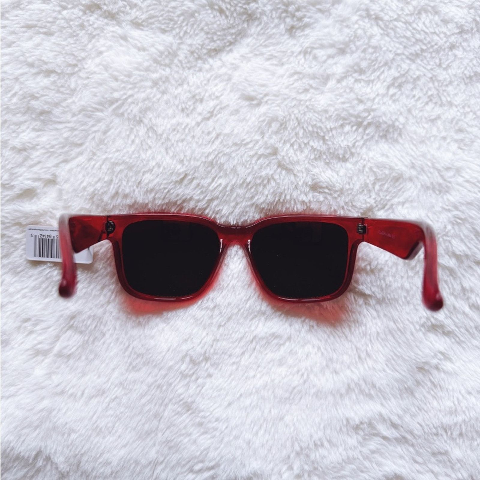Other Cerise Bright Red Mirrored Sunglasses Size ONE SIZE - 10 Thumbnail
