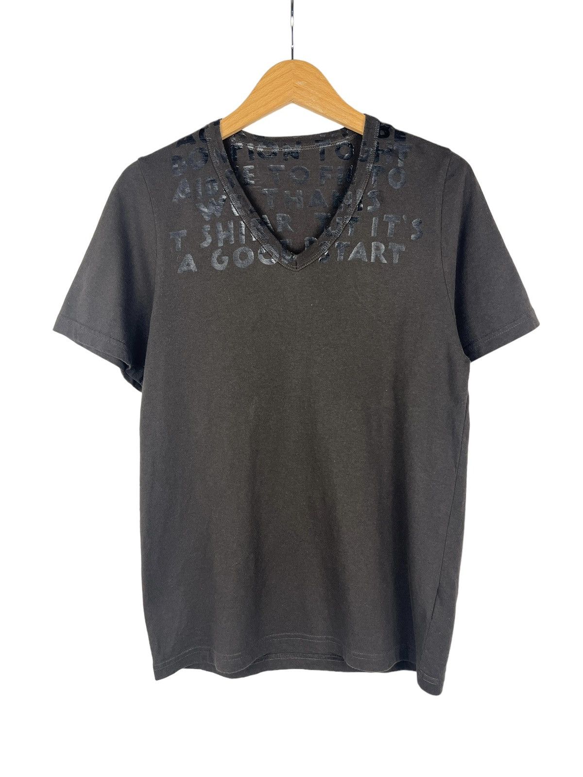 Maison Margiela Maison Margiela Staff AIDS Tshirt Size US S / EU 44-46 / 1 - 1 Thumbnail