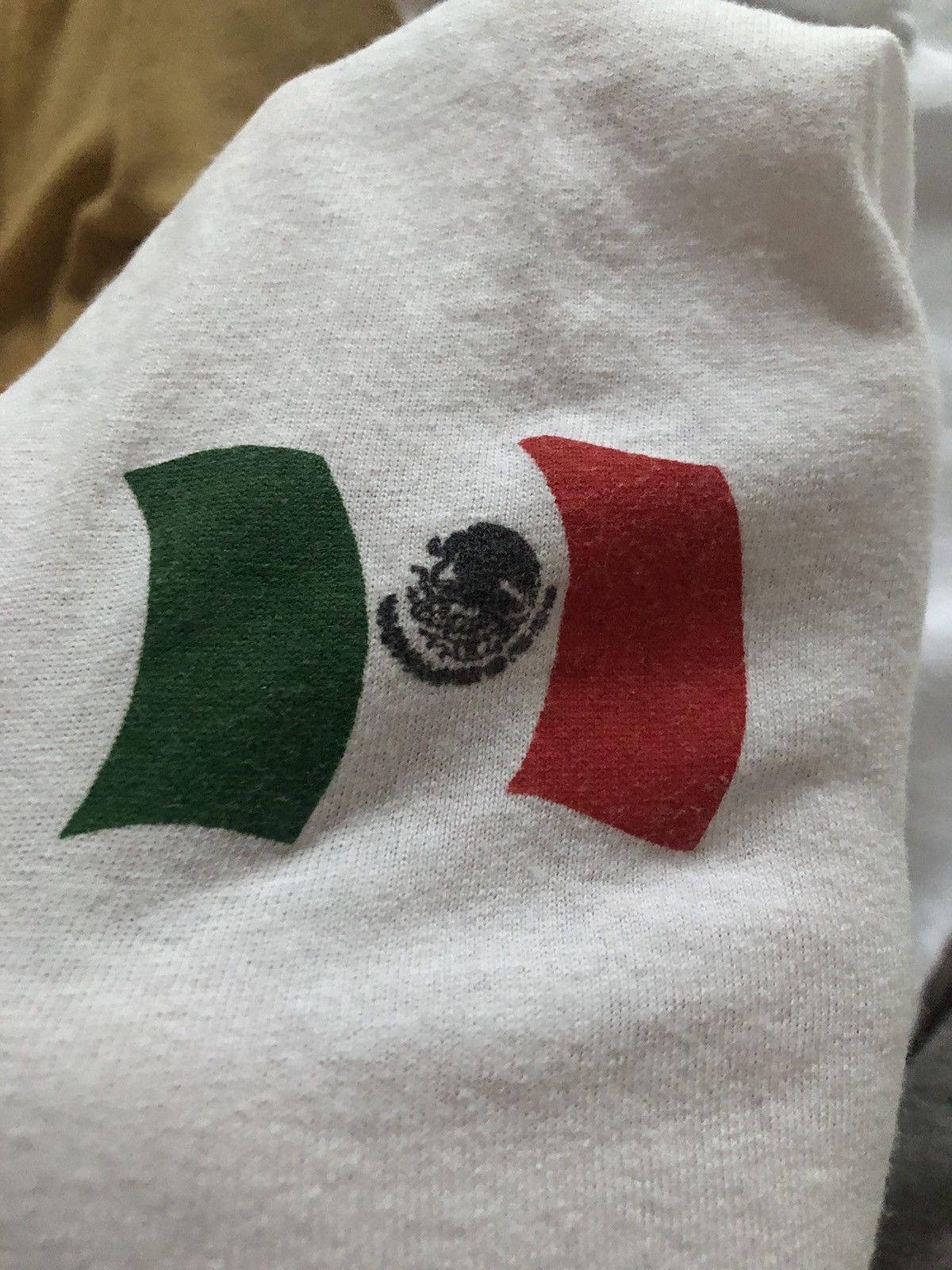 Vintage RARE MEXICO WHALE DISCOVERY OCEAN TEE SHIRT Size US S / EU 44-46 / 1 - 6 Thumbnail