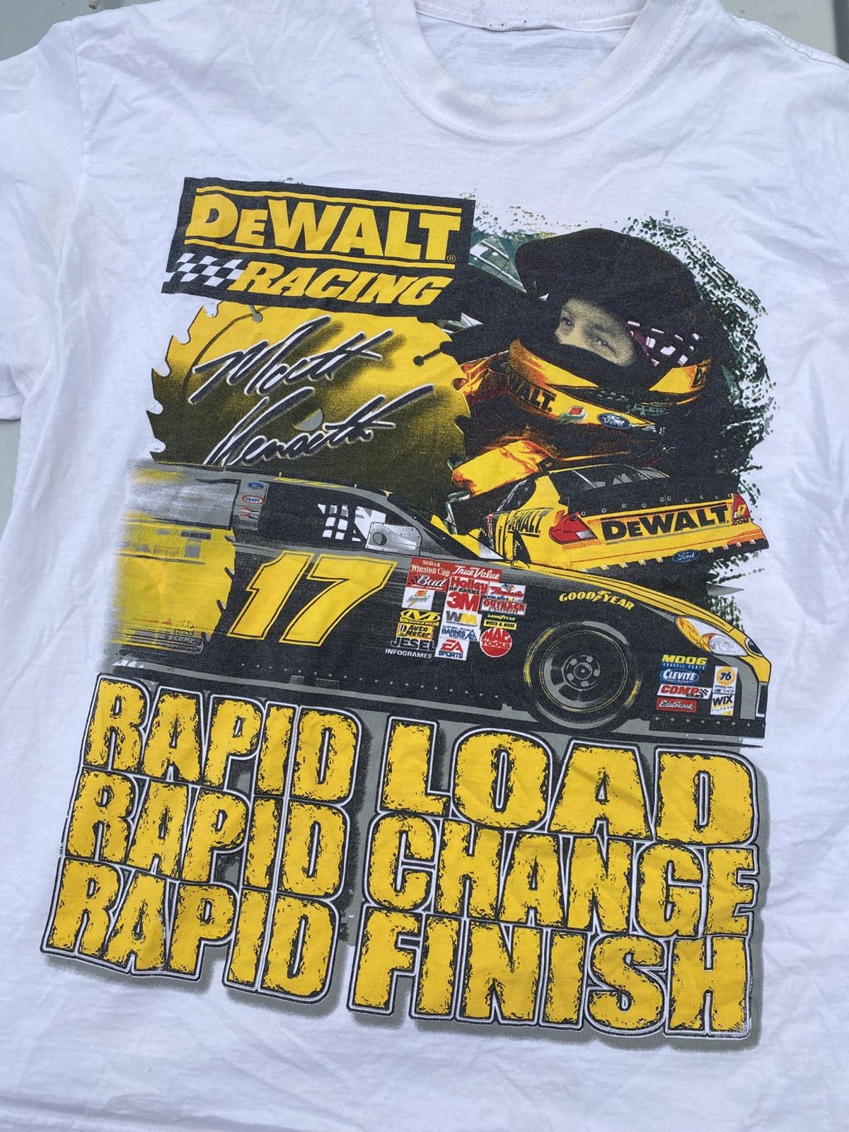 Vintage Vintage DeWalt Nascar 2000s Tee Size US XL / EU 56 / 4 - 2 Thumbnail