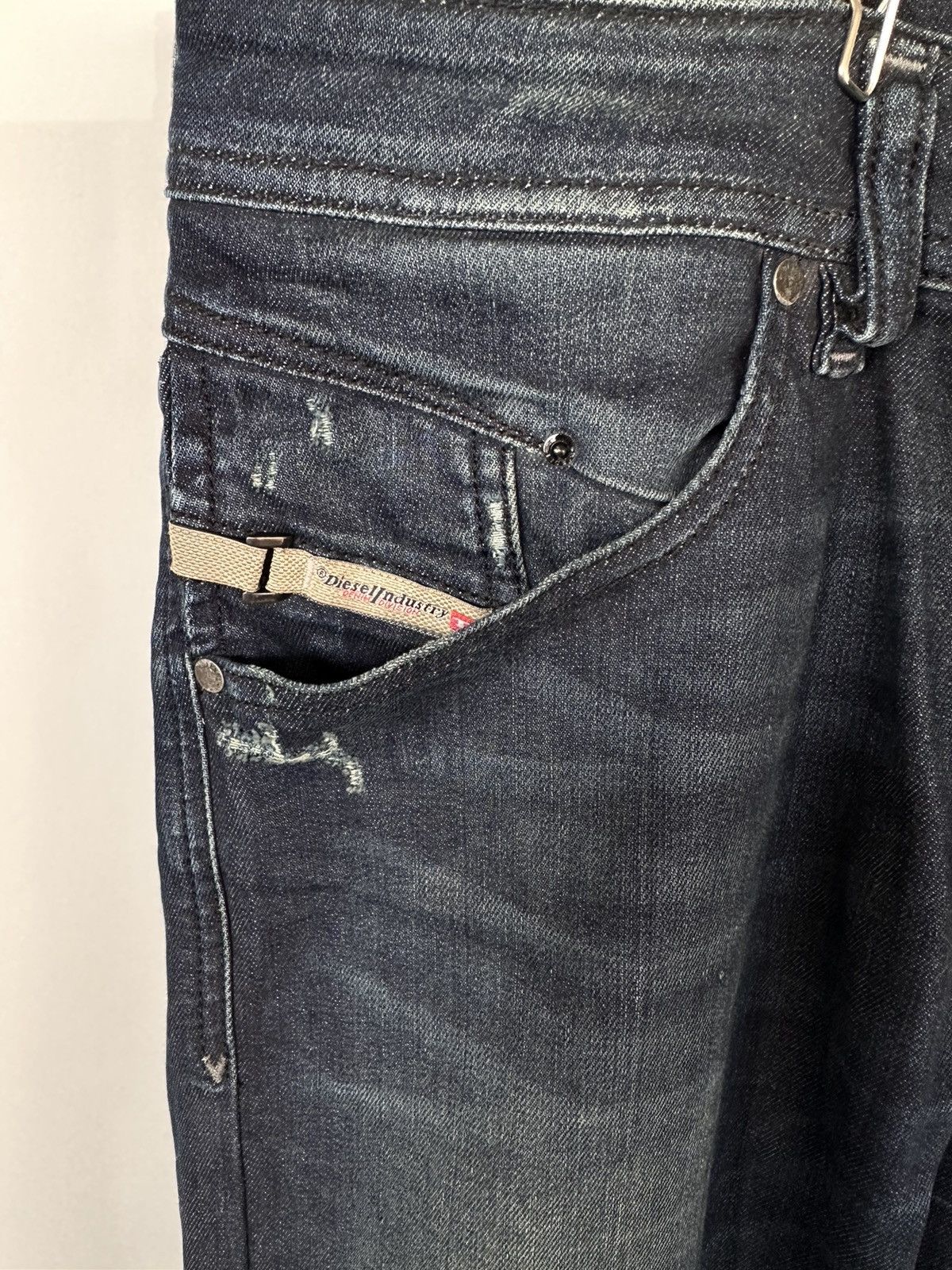 Diesel DIESEL dark blue jeans Size US 29 - 2 Thumbnail