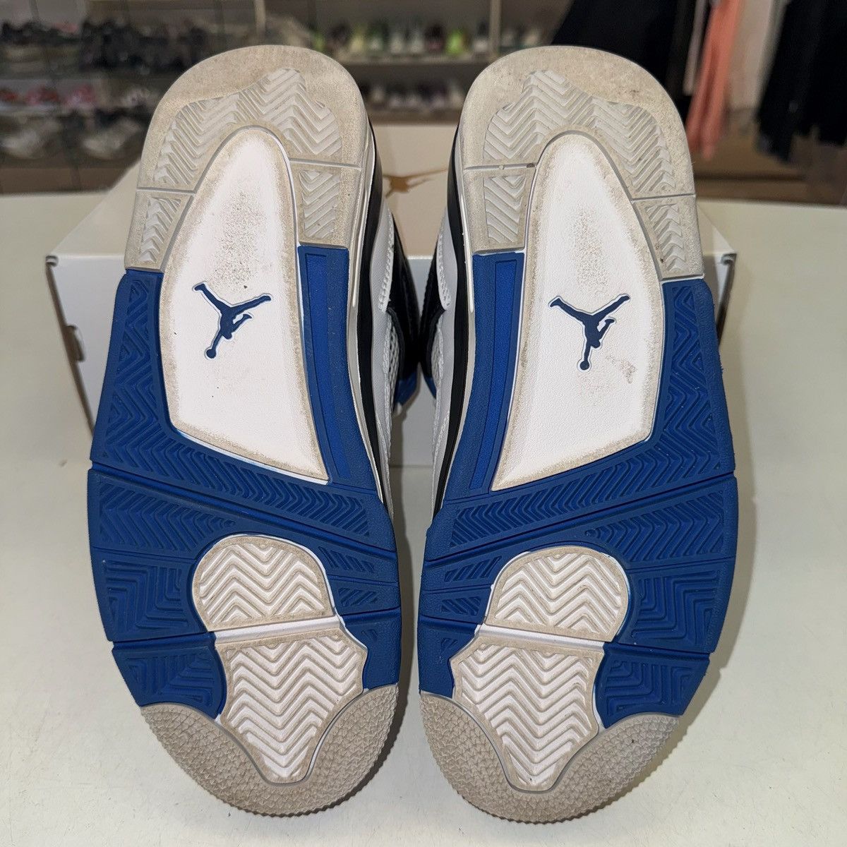 Jordan Brand × Nike Size 5.5Y (7W) - Nike Air Jordan 4 Retro GS Motorsports Size US 7 / IT 37 - 5 Thumbnail