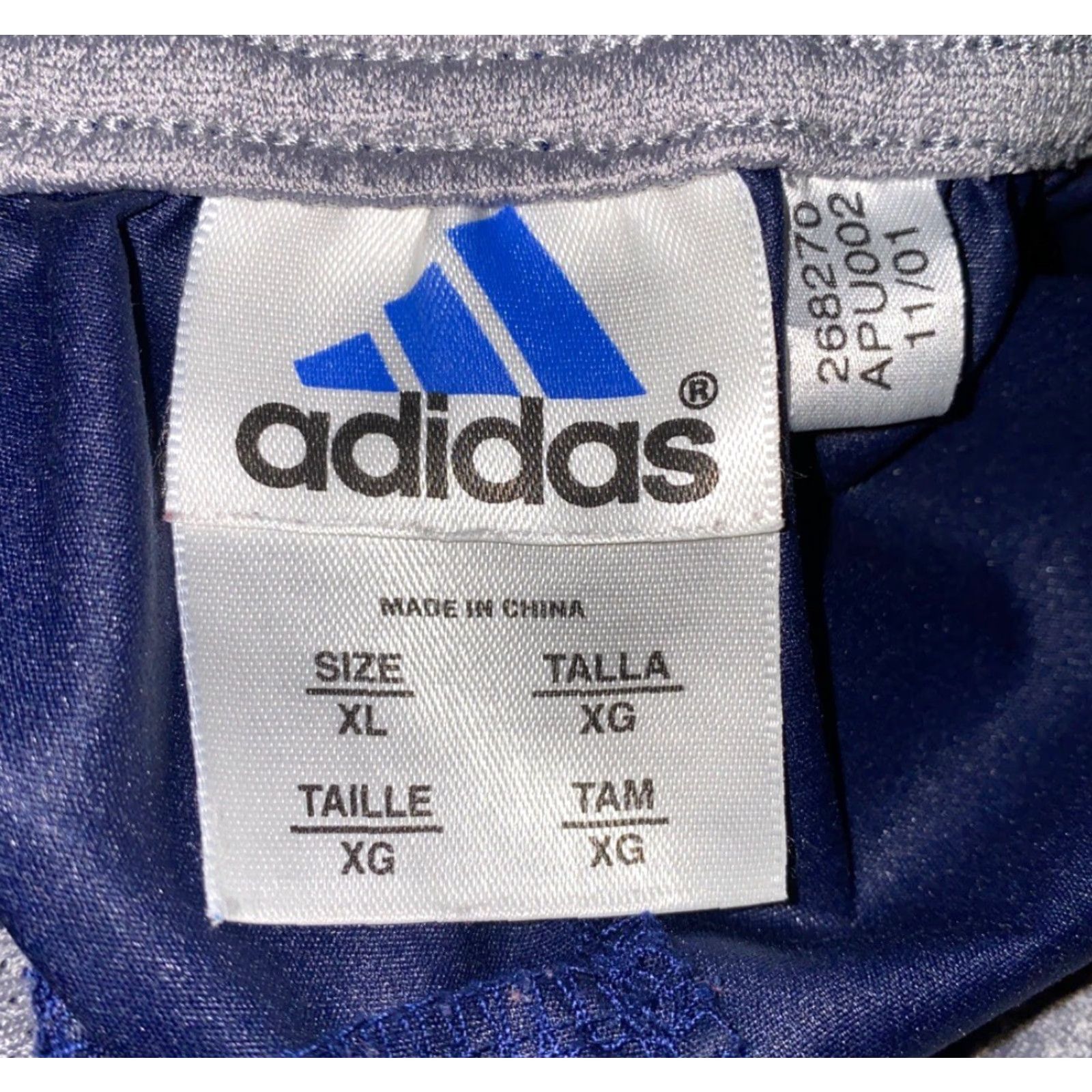 Adidas VINTAGE Adidas Mens XL Blue Nylon Stretchy Athletic Pants Track Pants Regular Size XL Men Athletic Activewear Pants Size US 36 / EU 52 - 5 Thumbnail