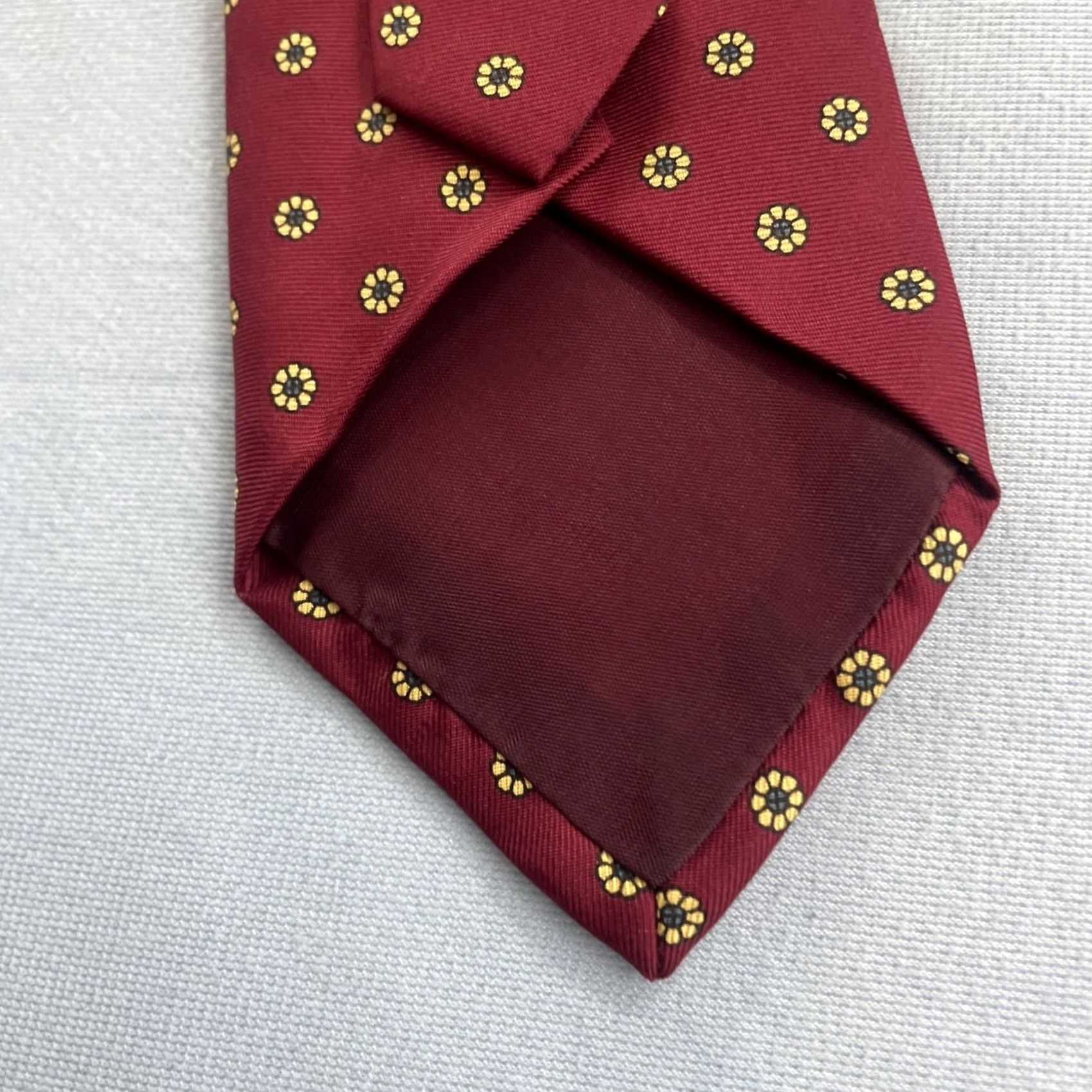 Vintage VINTAGE Clipper Craft Tie Macclesfield Neat Geometric Floral Burst Red Yellow vtg 3x59 Capsule Necktie Size ONE SIZE - 6 Thumbnail