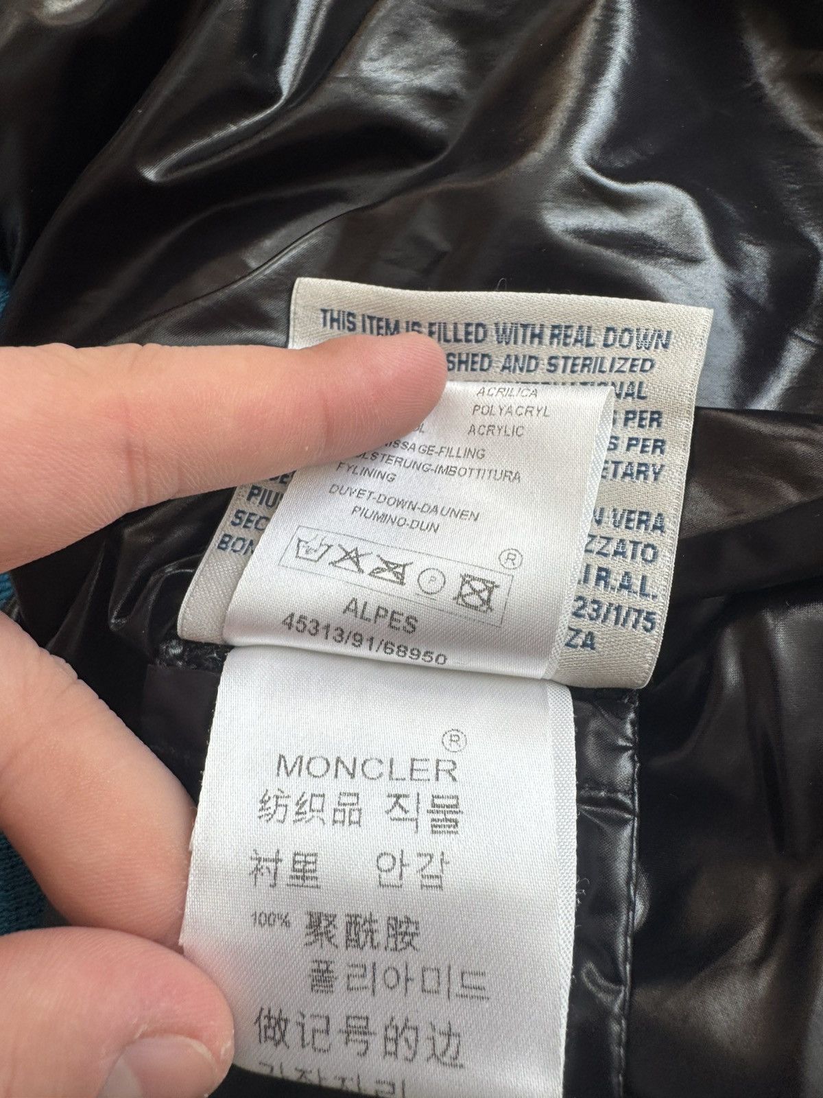 Moncler Moncler Baby Blue Alpes Jacket Size XS / US 0-2 / IT 36-38 - 16 Thumbnail