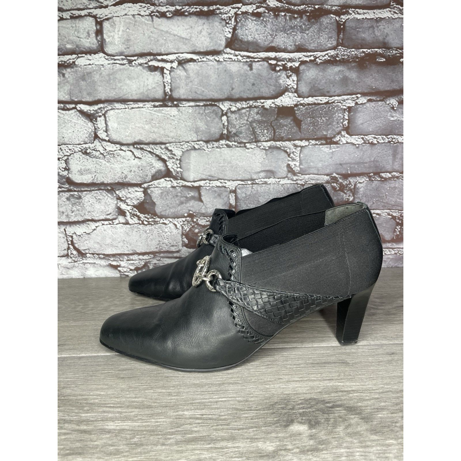 Brighton Brighton Rizzo Black Leather Silver Elastic Heel Ankle Booti Size US 10 / IT 40 - 16 Thumbnail