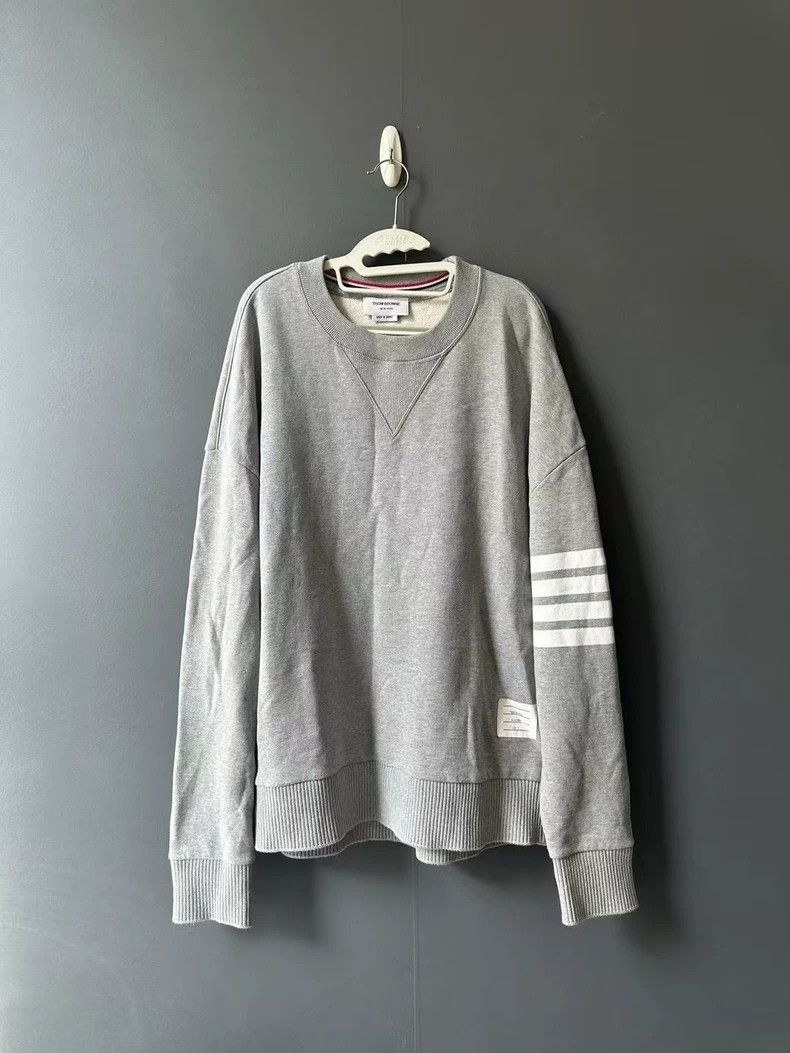 Thom Browne Thom Browne OS Fit Sweatshirt - dmc Size US M / EU 48-50 / 2 - 1 Thumbnail
