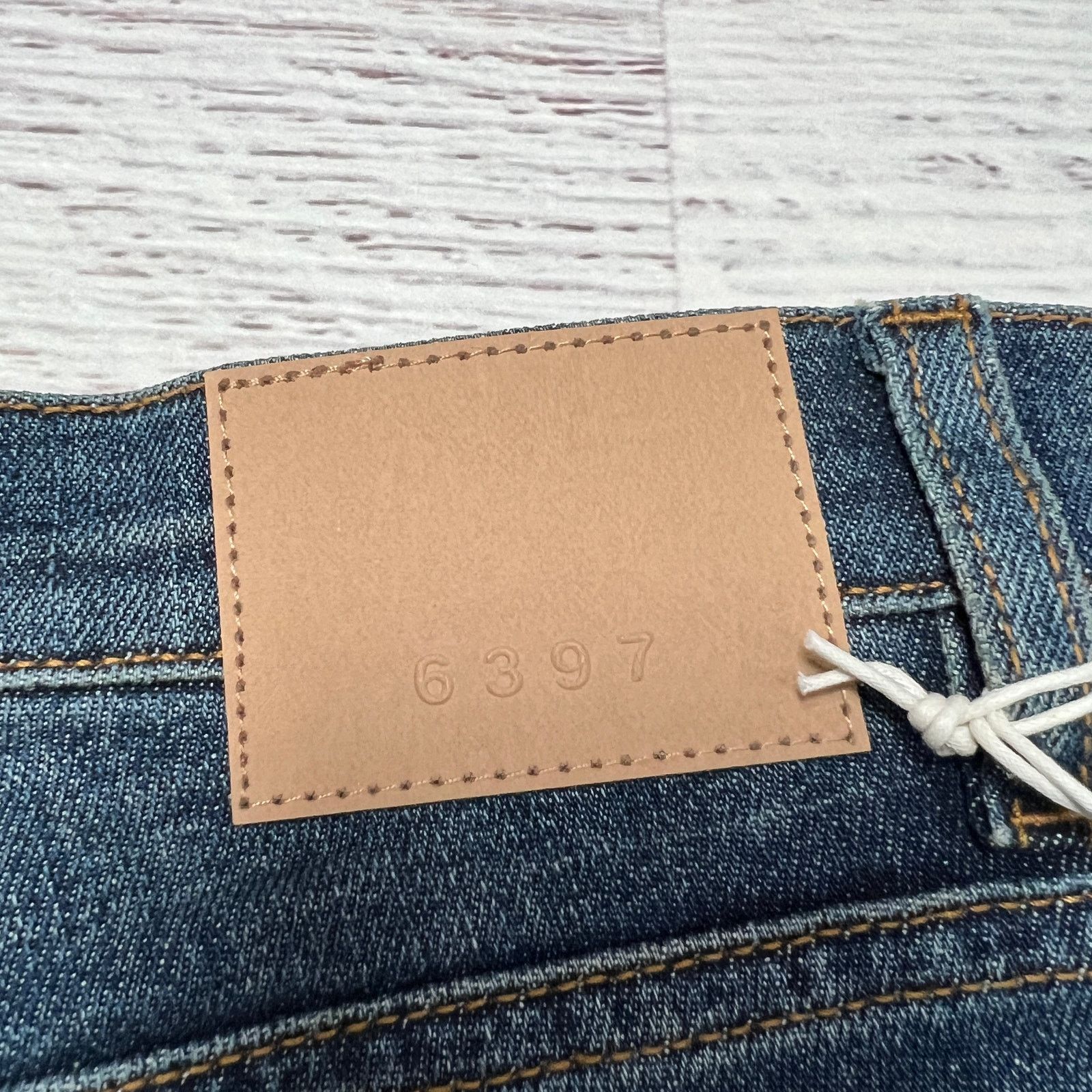 6397 6397 Straight Leg 495 Jeans Dark Blue Button Fly Size 25 Size 25" / US 0 / IT 36 - 10 Thumbnail