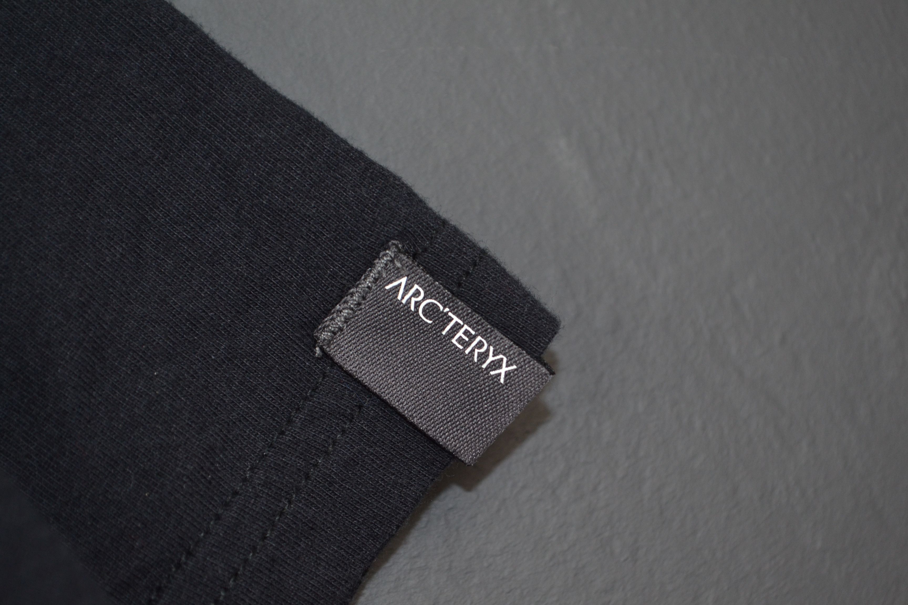 Arc'teryx Arc’teryx Graphic T Shirt XL Black Cotton Size US XL / EU 56 / 4 - 6 Thumbnail