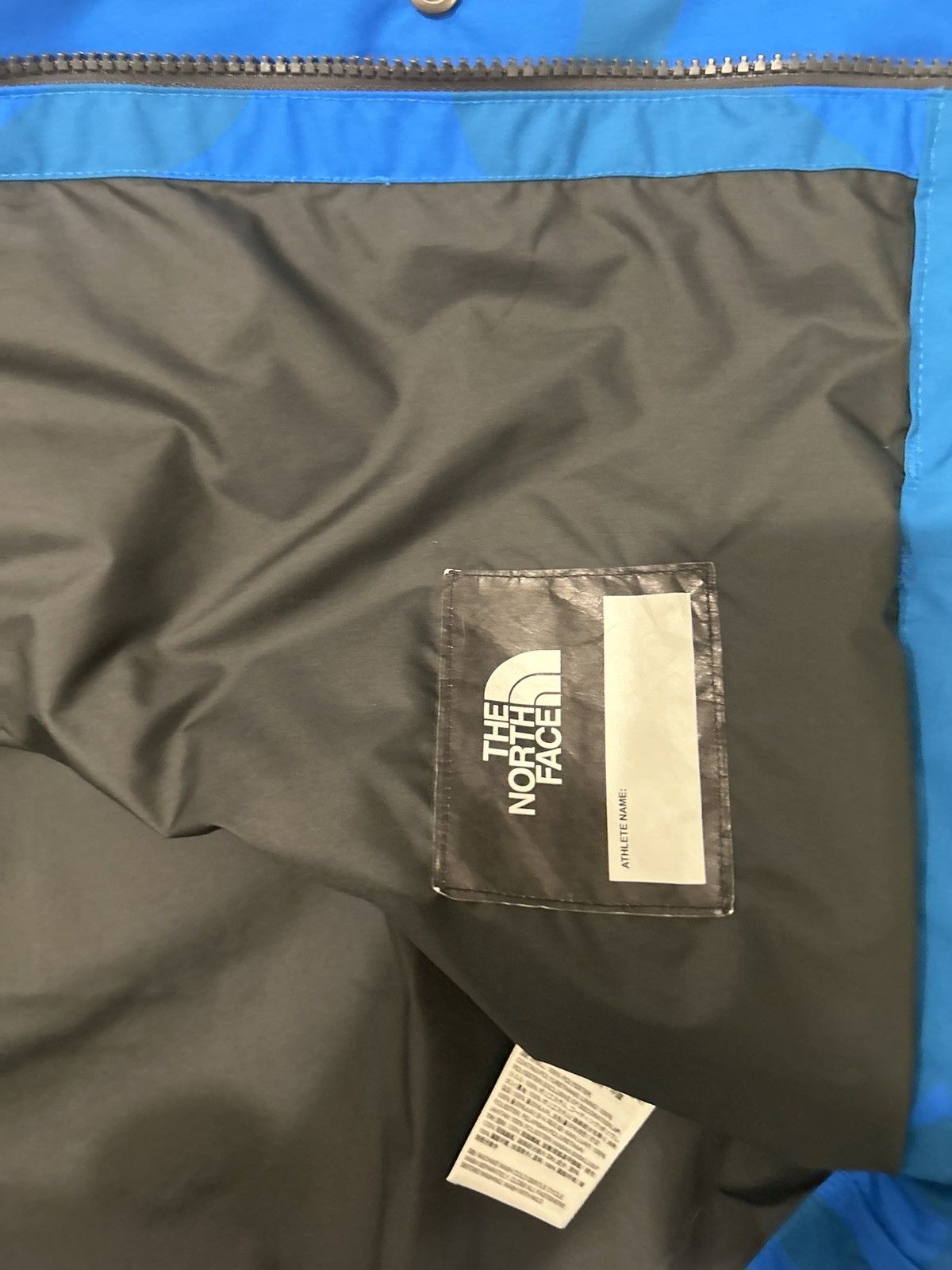 Kaws × The North Face TNF x KWY 86 MTN Size US XL / EU 56 / 4 - 4 Thumbnail