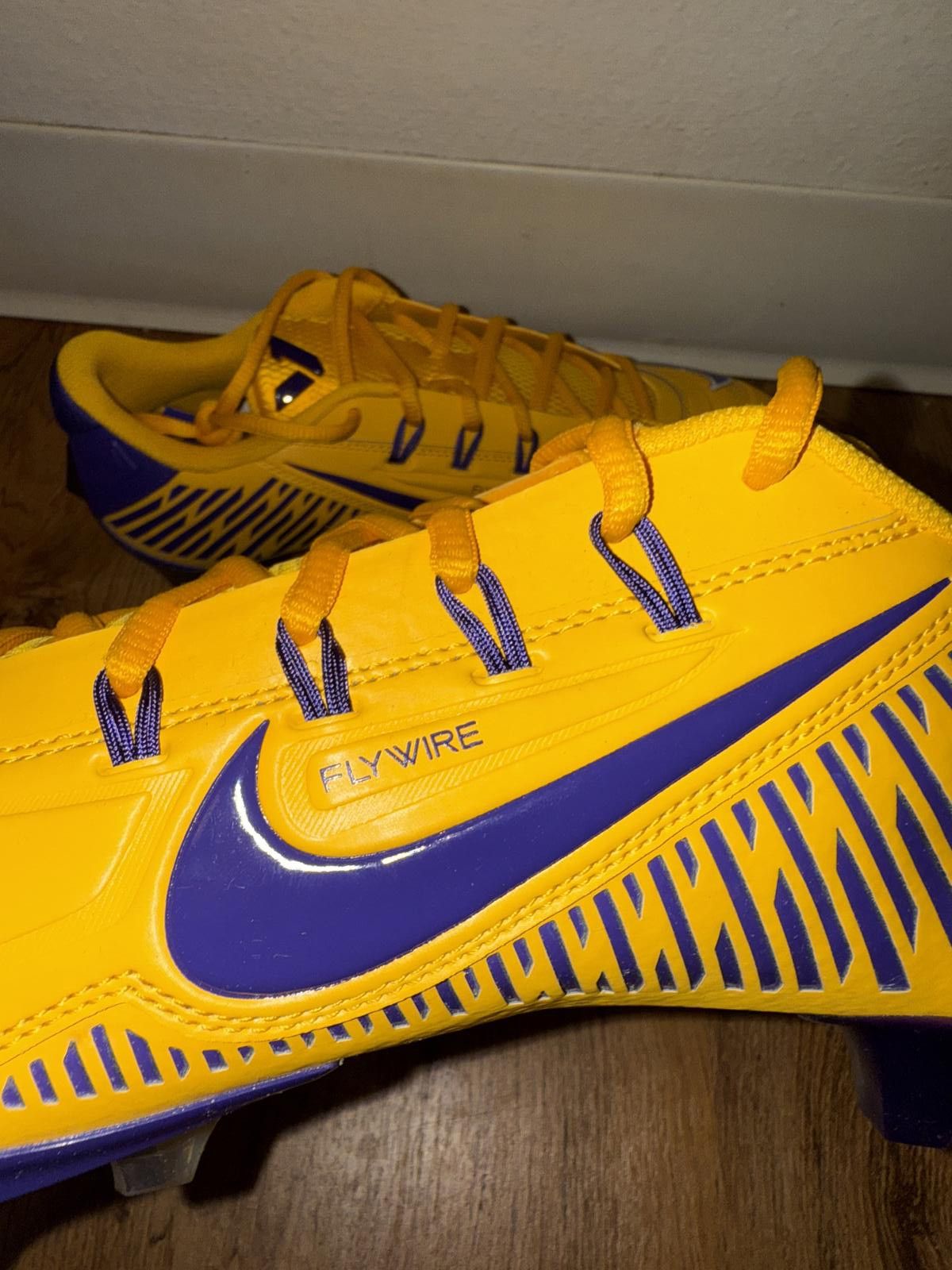 Nike Nike Vapor Edge 360 VC Dalvin Cook Vikings PE Football Cleat Size US 11 / EU 44 - 9 Thumbnail