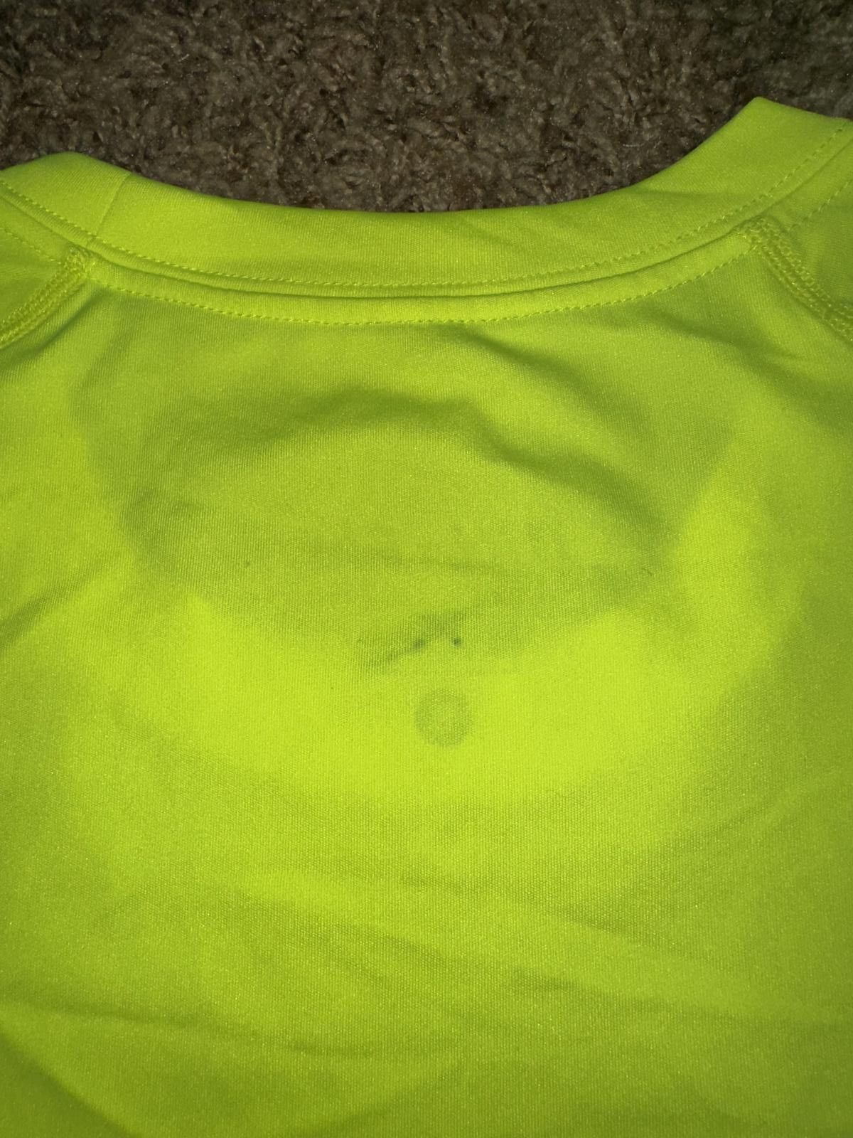 Nike Nike Mens Legacy SS Volt Training Top Size US S / EU 44-46 / 1 - 9 Thumbnail