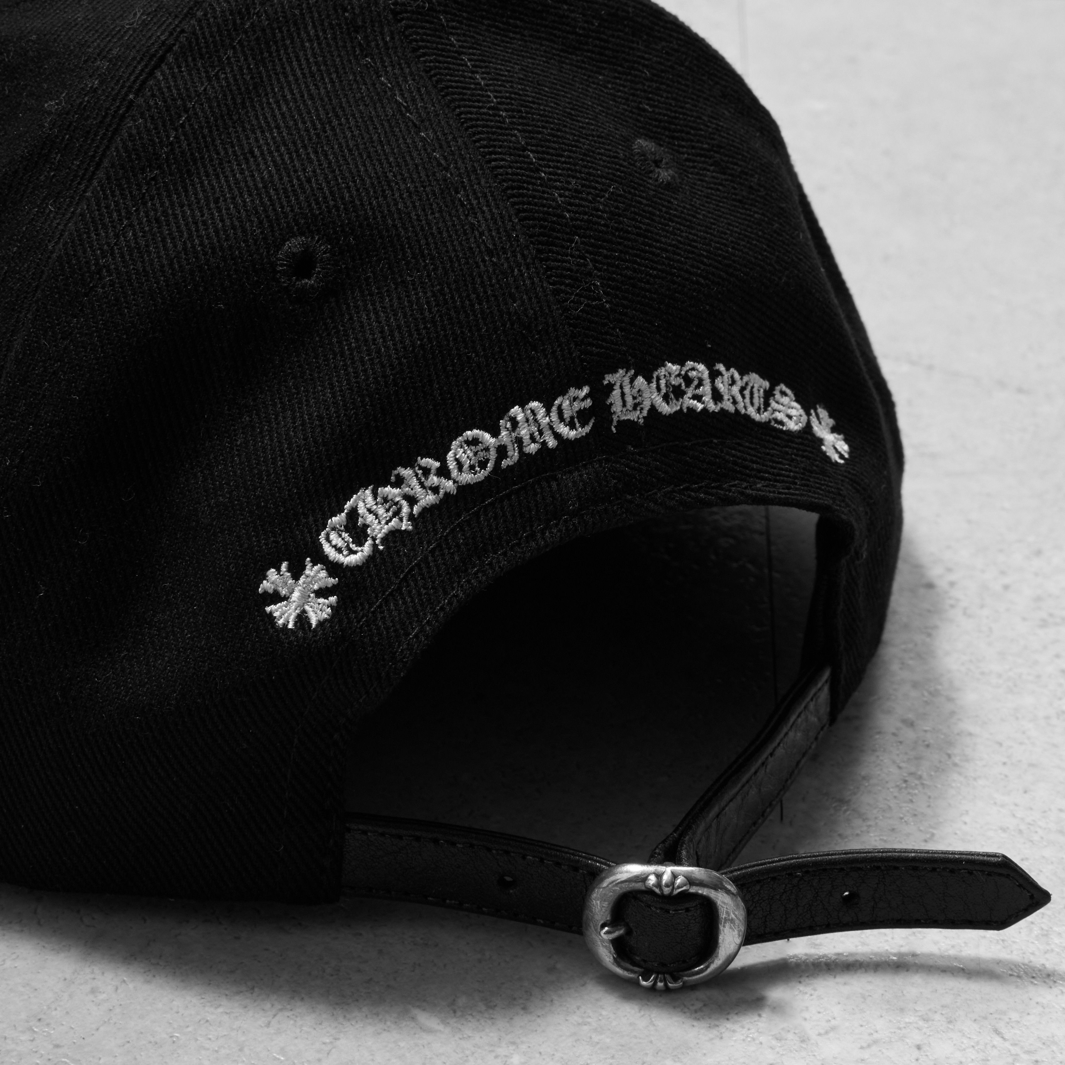 Chrome Hearts CHROME HEARTS Matty Boy Chomper Leather Strapback Hat BLACK Size ONE SIZE - 4 Thumbnail