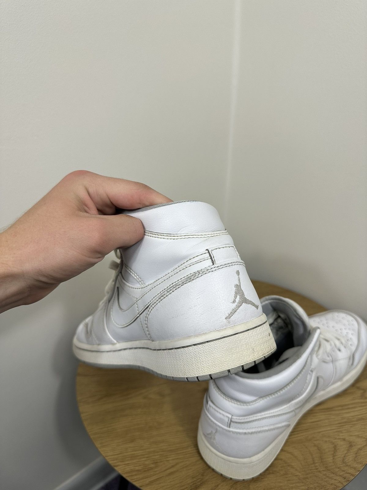 Jordan Brand Vintage Nike Air Jordan 1 Mid White Wolf Grey Hype Sneakers Size US 9 / EU 42 - 8 Thumbnail