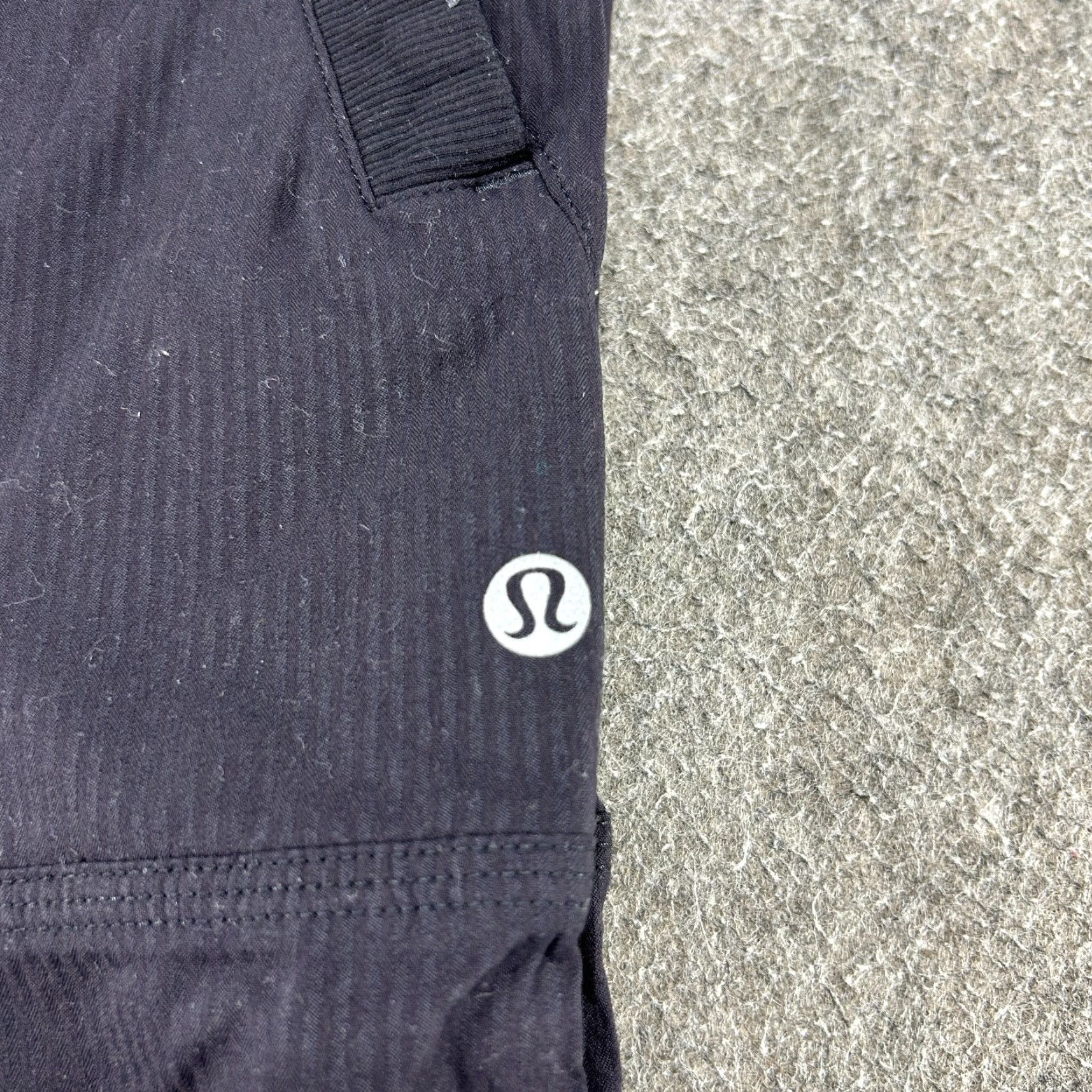 Lululemon Lululemon Pants Womens 10 Black Studio Pant Flared Leg Relaxed Swift Lightweight Striped Baggy Drawstring Size 32" / US 10 / IT 46 - 2 Thumbnail
