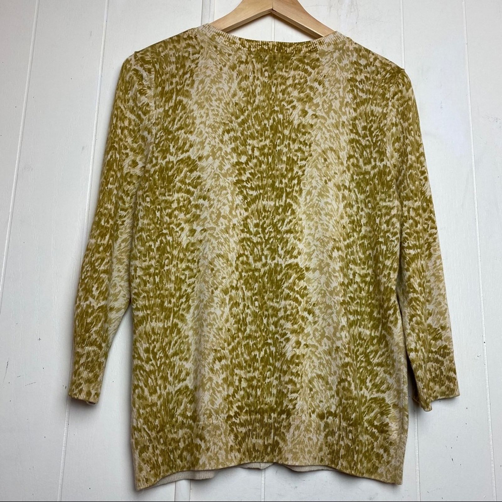 Talbots Talbots Mustard Animal Print Cardi Womens Size Medium Petite Size M / US 6-8 / IT 42-44 - 7 Thumbnail
