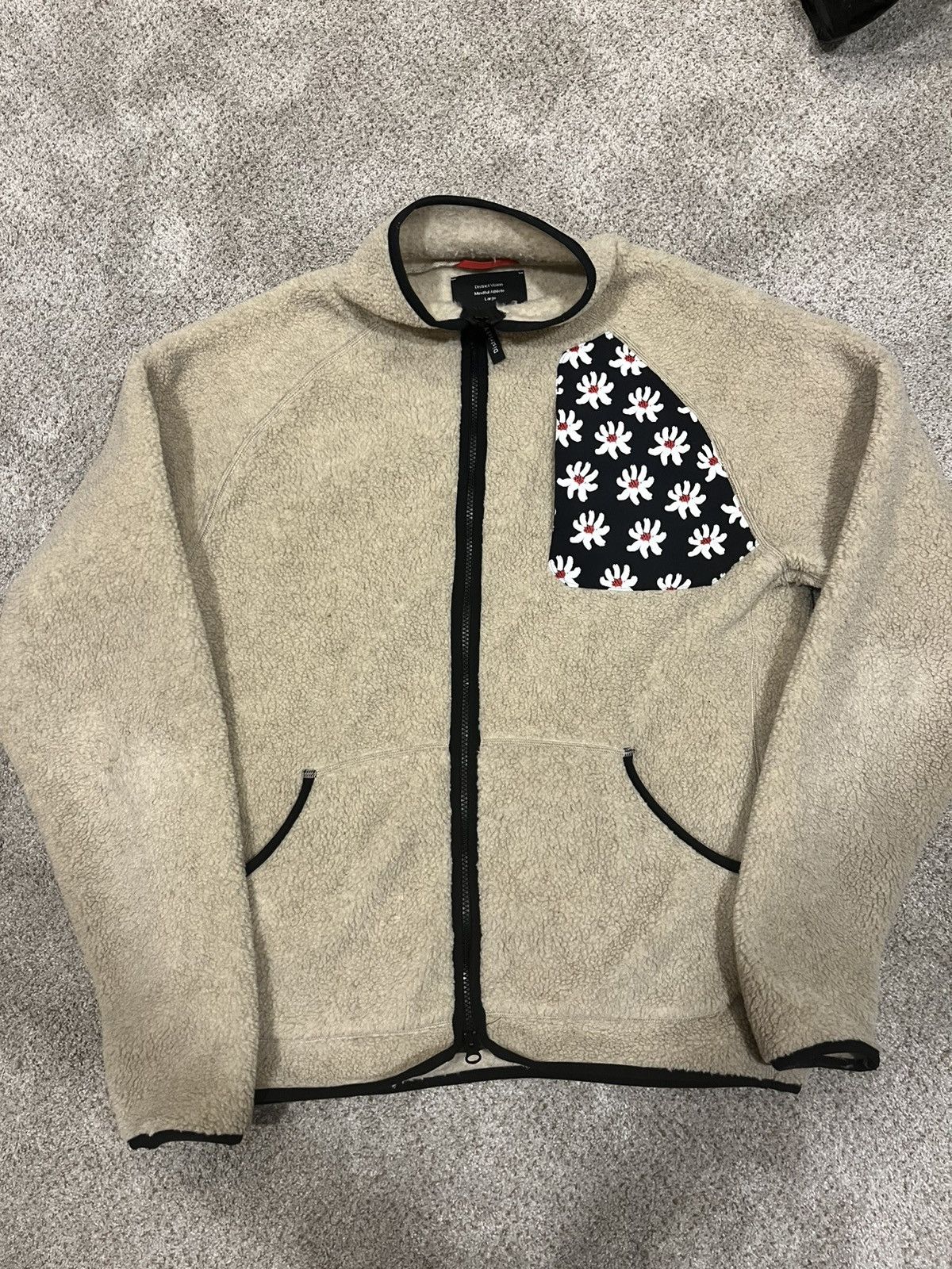 District Vision District Vision Greg Cabin Fleece size L Size US L / EU 52-54 / 3 - 1 Thumbnail