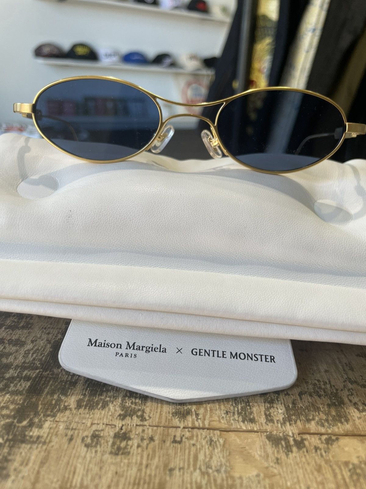 Gentle Monster × Maison Margiela Gentle Monster x Maison Margiela MM220 Size ONE SIZE - 8 Thumbnail