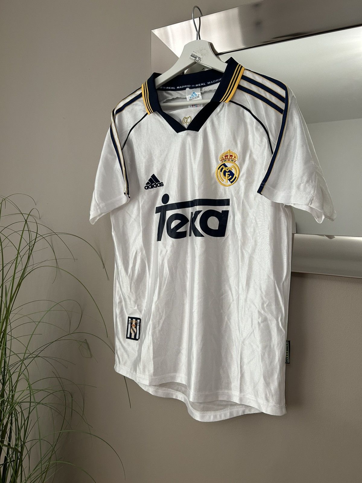 Adidas Adidas Real Madrid Vintage Home Jersey Teka 1998–2001–Size L Size US L / EU 52-54 / 3 - 1 Thumbnail