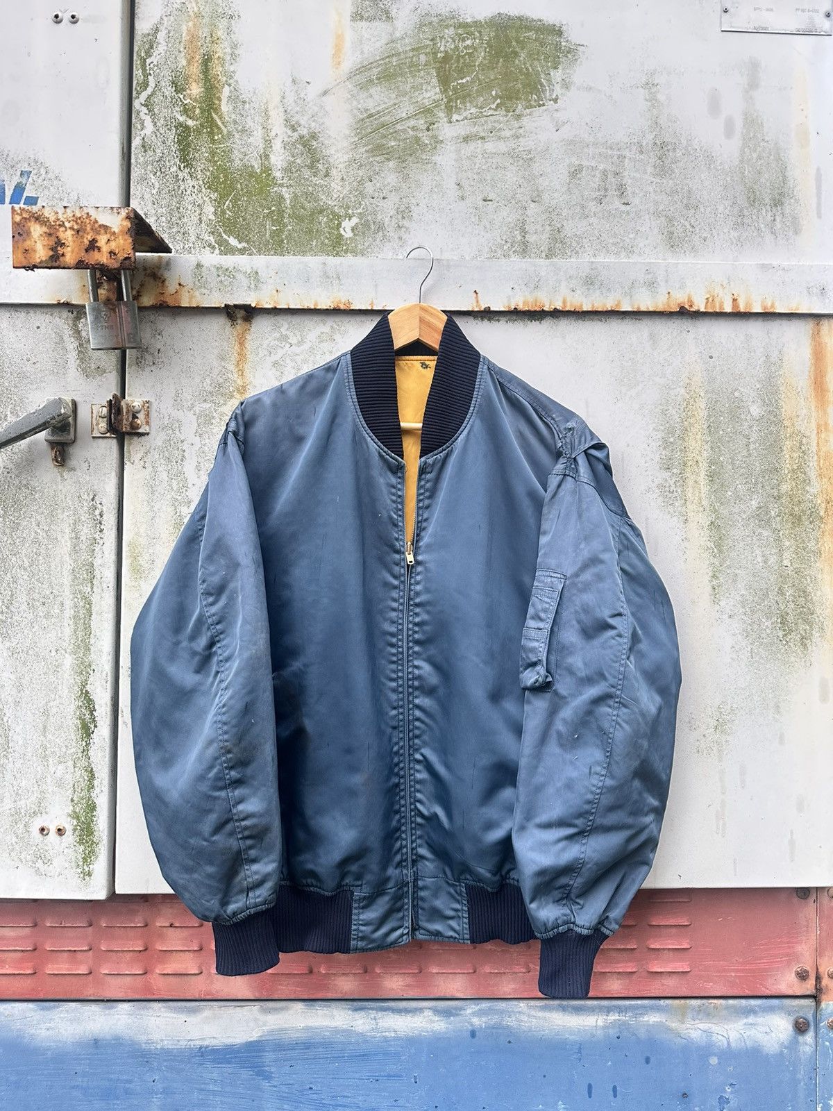 Vintage 👹THRASHED MA-1 Man Intermediate Bomber Jacket Size US M / EU 48-50 / 2 - 1 Thumbnail