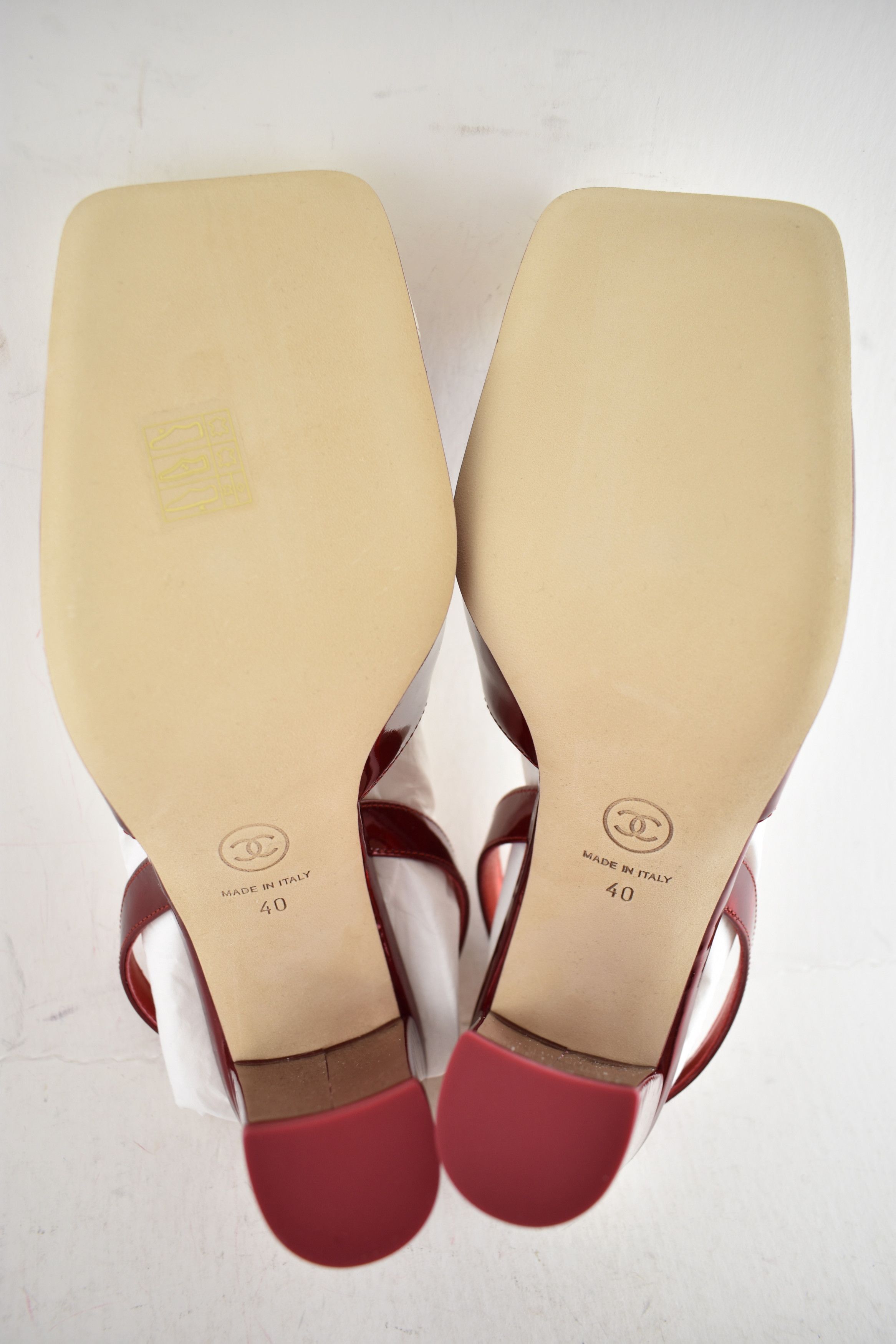 Chanel 26S Blazy White Square Toe Logo Slingback Block Heel Pump 40 Size US 10 / IT 40 - 19 Thumbnail