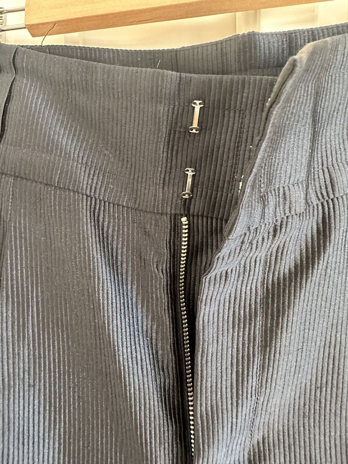Marc by Marc Jacobs Marc by Marc Jacobs Size 27" / US 4 / IT 40 - 2 Thumbnail