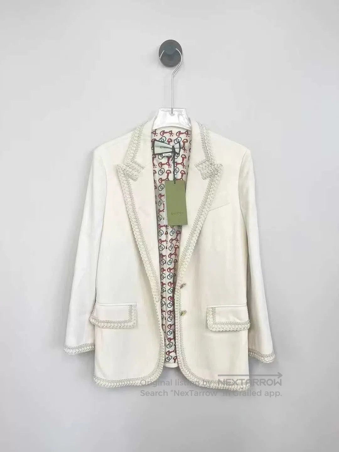 Gucci gucci ivory silk blazer with gold details. Size M / US 6-8 / IT 42-44 - 1 Thumbnail