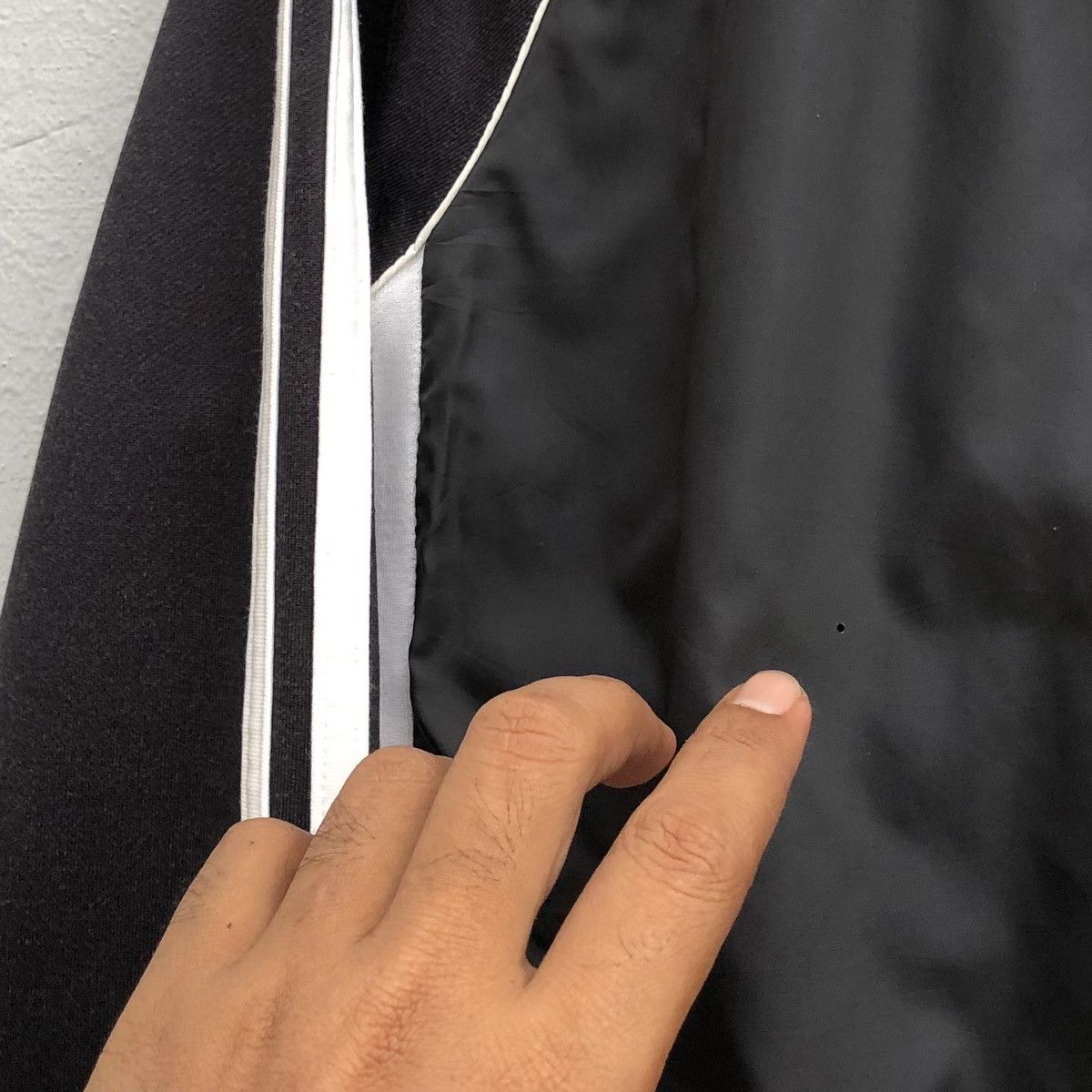 Burberry Burberry Black Label Track Jacket Embroidery Logo Size US M / EU 48-50 / 2 - 16 Thumbnail