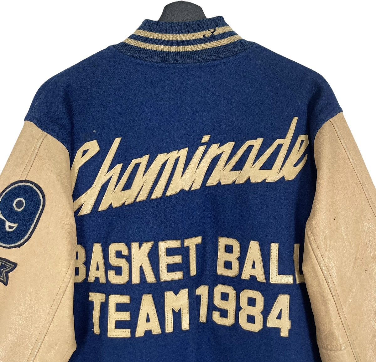 NBA 80s Vintage Distressed Chaminade Basketball Team Honolulu Size US L / EU 52-54 / 3 - 6 Thumbnail