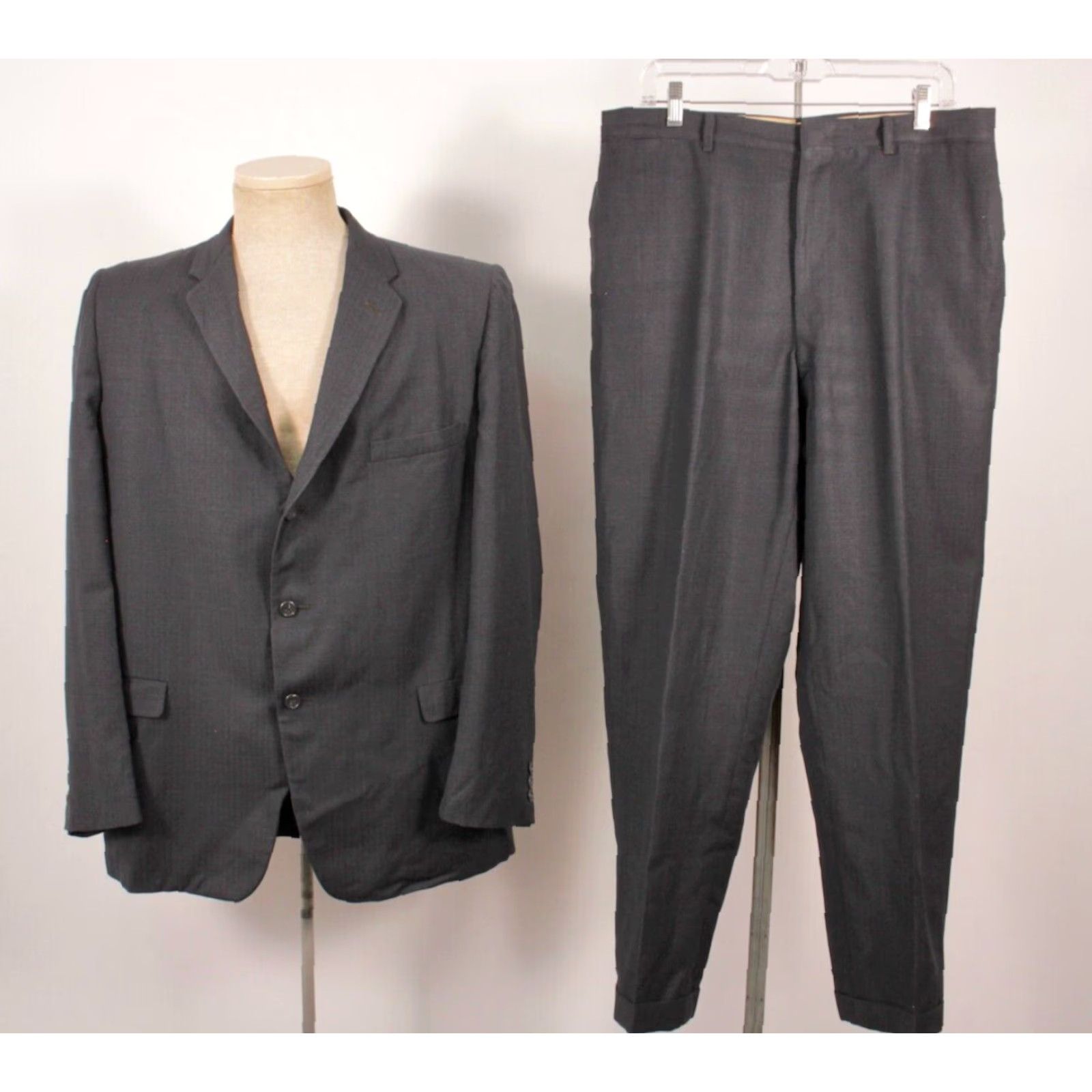 Vintage VINTAGE Mens VTG 50s 2 PC Navy Blue / Grey 3 Button Suit Sz M 1950s Drop Loop Pants Size 40R - 2 Thumbnail