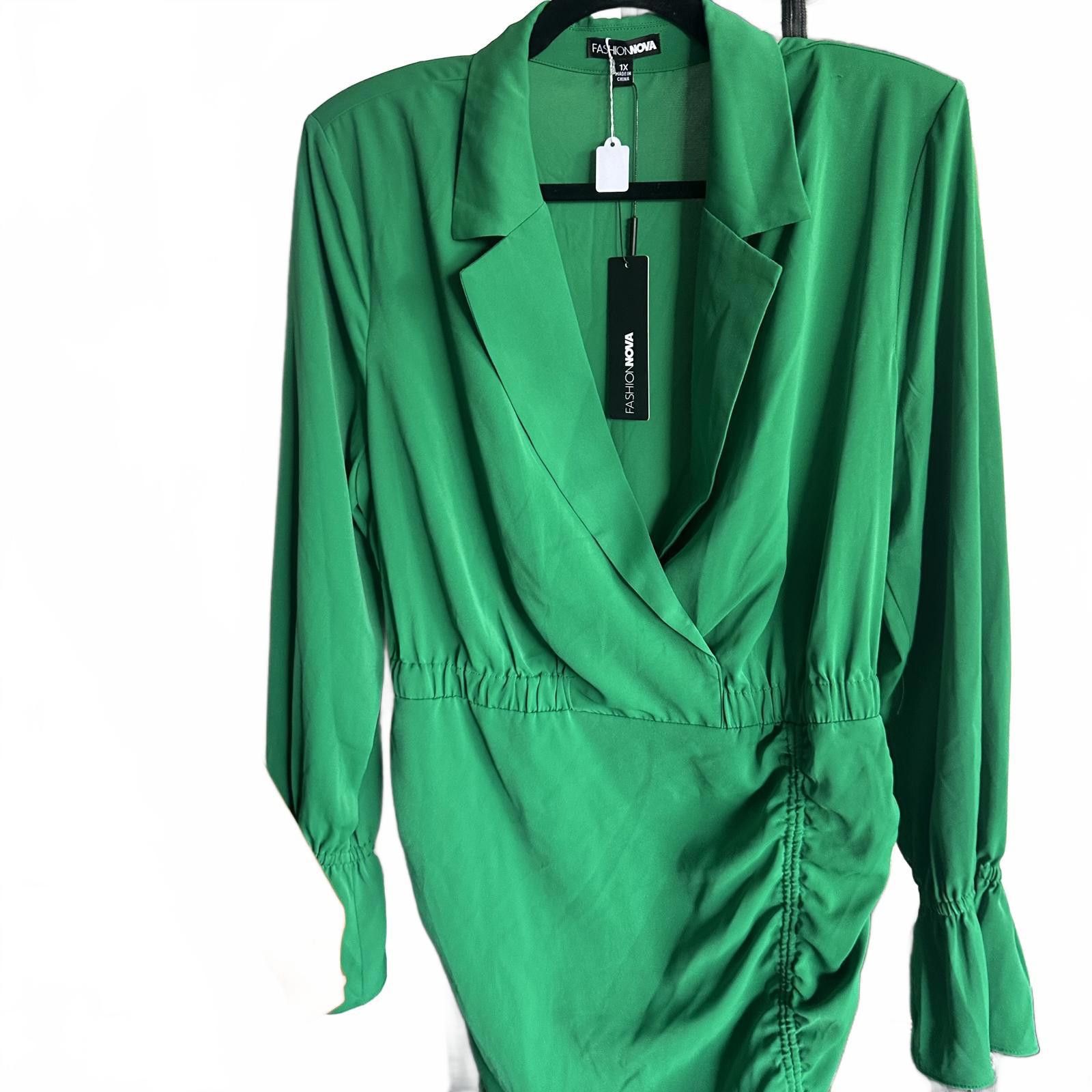 Fashion Nova Fashion Nova Ruched Midi Dress - Size 1X - Kelly Green Size XL / US 12-14 / IT 48-50 - 1 Thumbnail