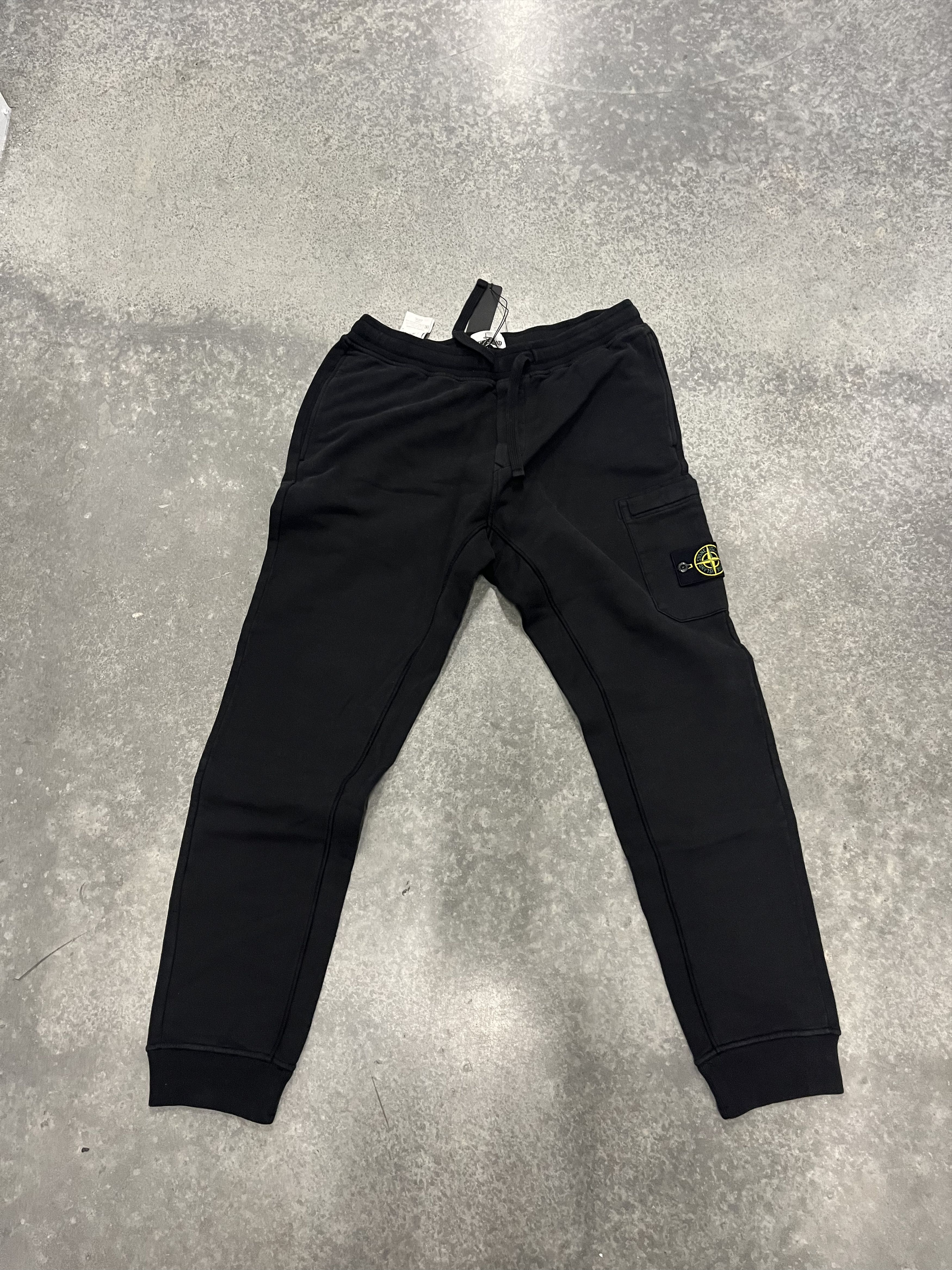 Stone Island Stone Island Brushed Cotton Fleece Slim Fit Sweatpant XL BLK Size US 36 / EU 52 - 1 Thumbnail