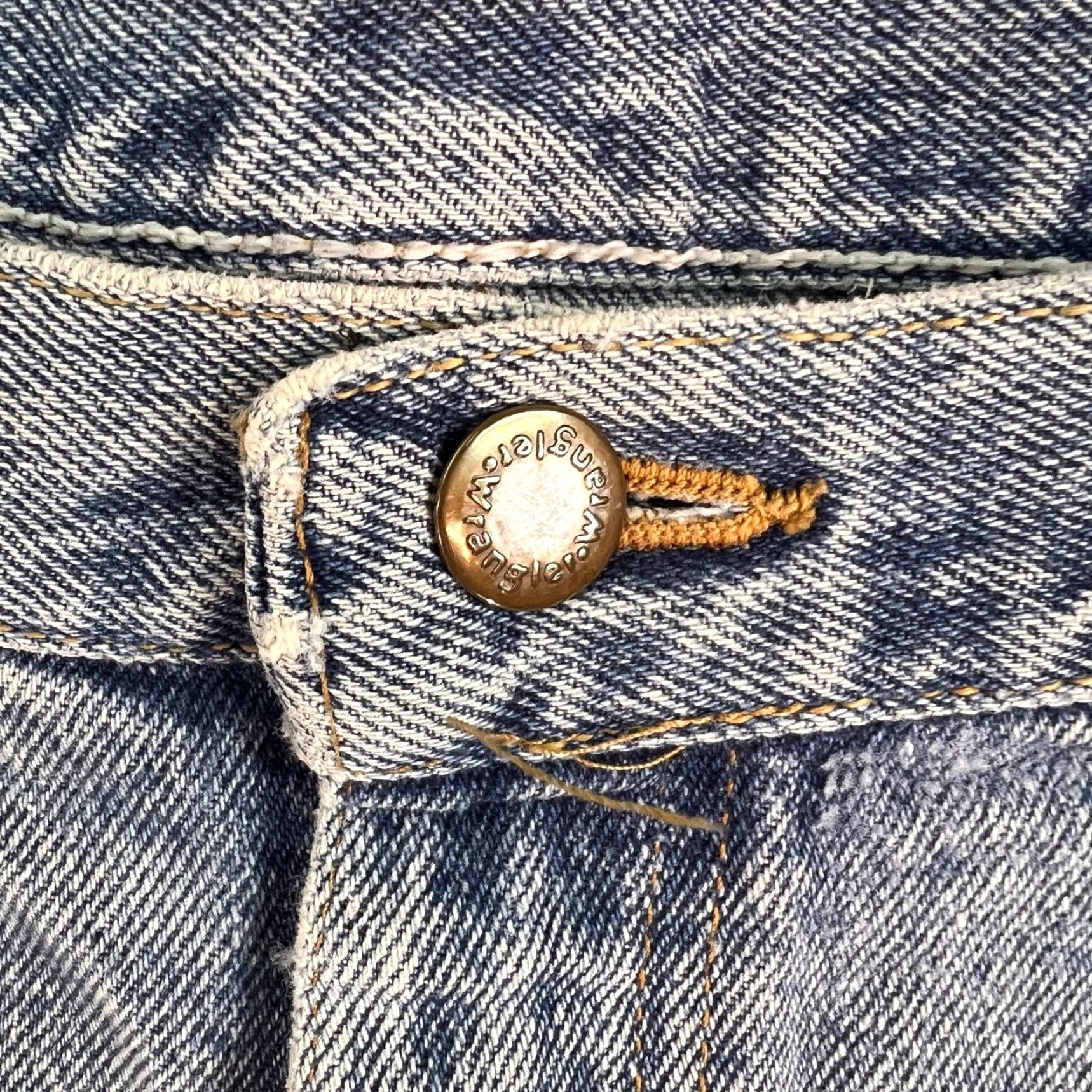 Wrangler VINTAGE Wrangler Jeans Mens 38x30 Straight Blue USA 5-Pocket Denim Distressed High Rise Waist 38 Regular Mens Size US 38 / EU 54 - 5 Thumbnail