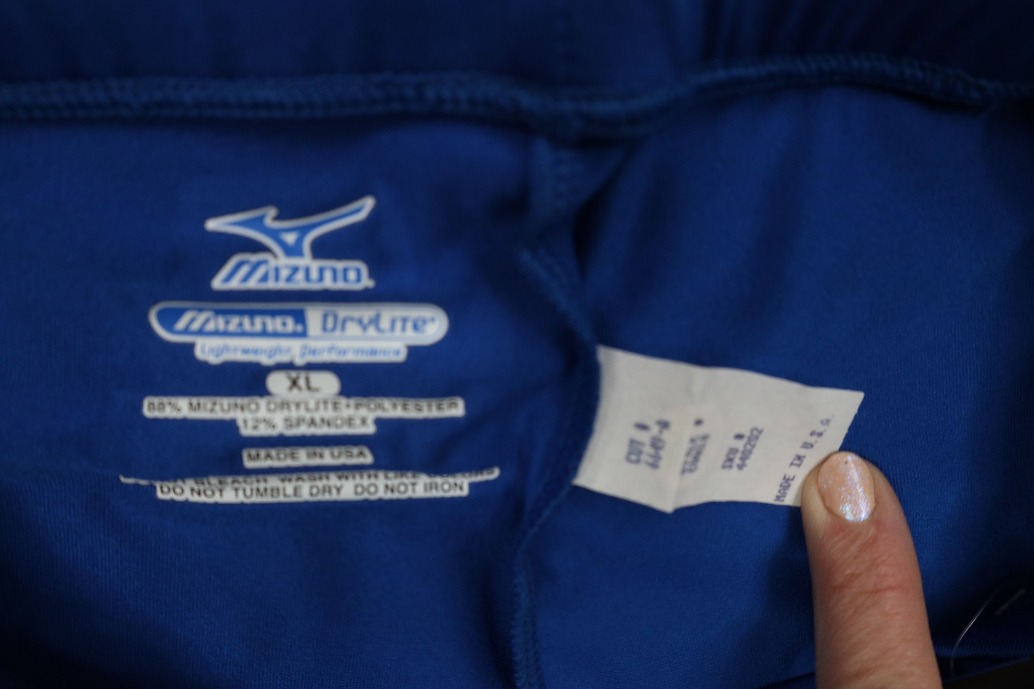 Vintage Deadstock Vintage Mizuno Volleyball Shorts Royal Blue USA Size 28" / US 6 / IT 42 - 9 Thumbnail