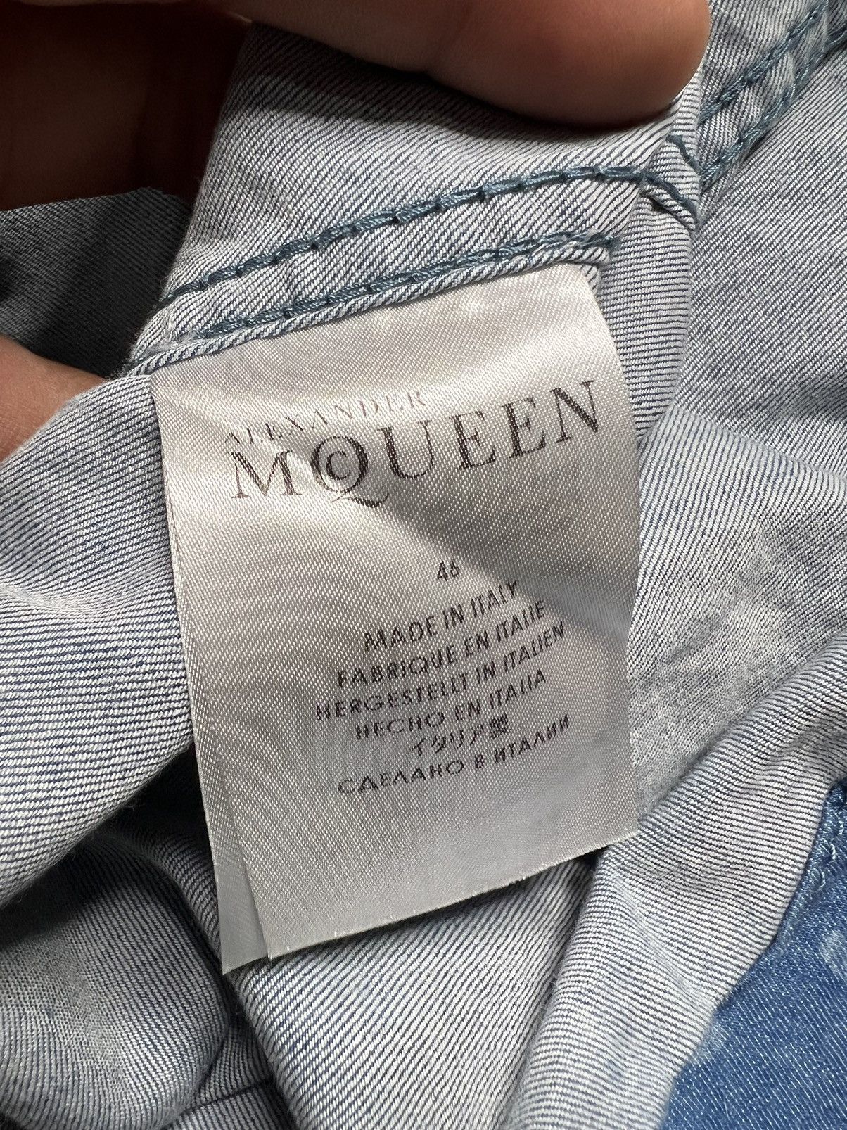 Alexander McQueen Alexander Mcqueen Snap Button down Skull Mono Denim Shirt Size US S / EU 44-46 / 1 - 8 Thumbnail