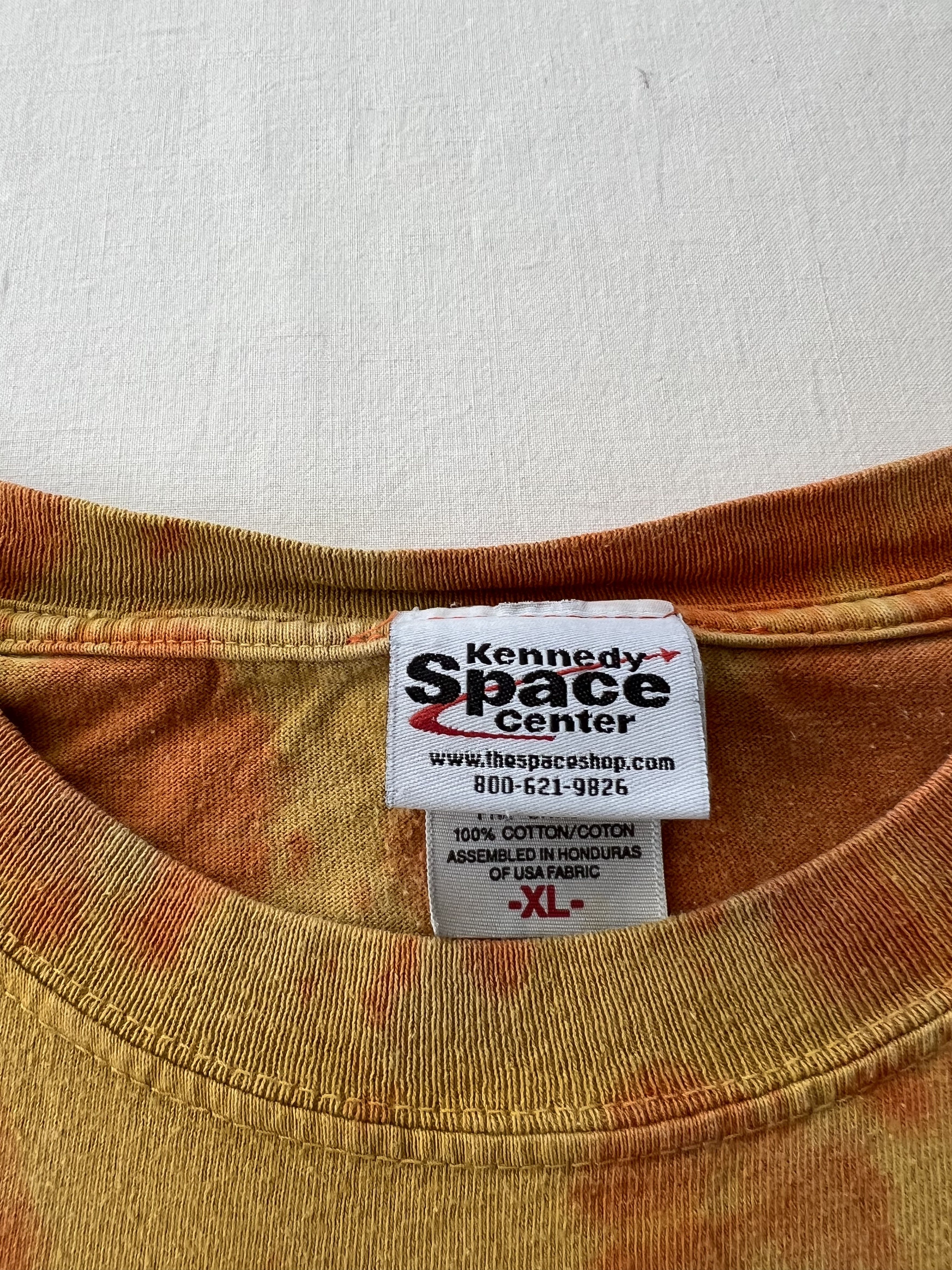 Vintage Vintage 2000s Habitat Kennedy Space Center Launch T-shirt Size US XL / EU 56 / 4 - 13 Thumbnail