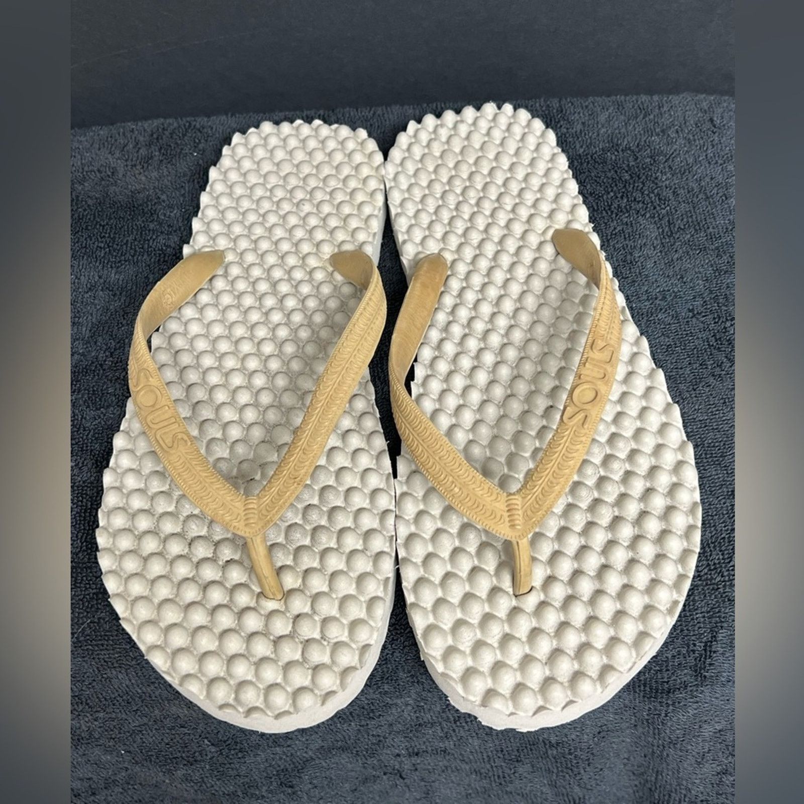 Other New Souls Womens 9 Men 7 Tan Massaging Flip Flop Sandals Size US 9 / IT 39 - 5 Thumbnail